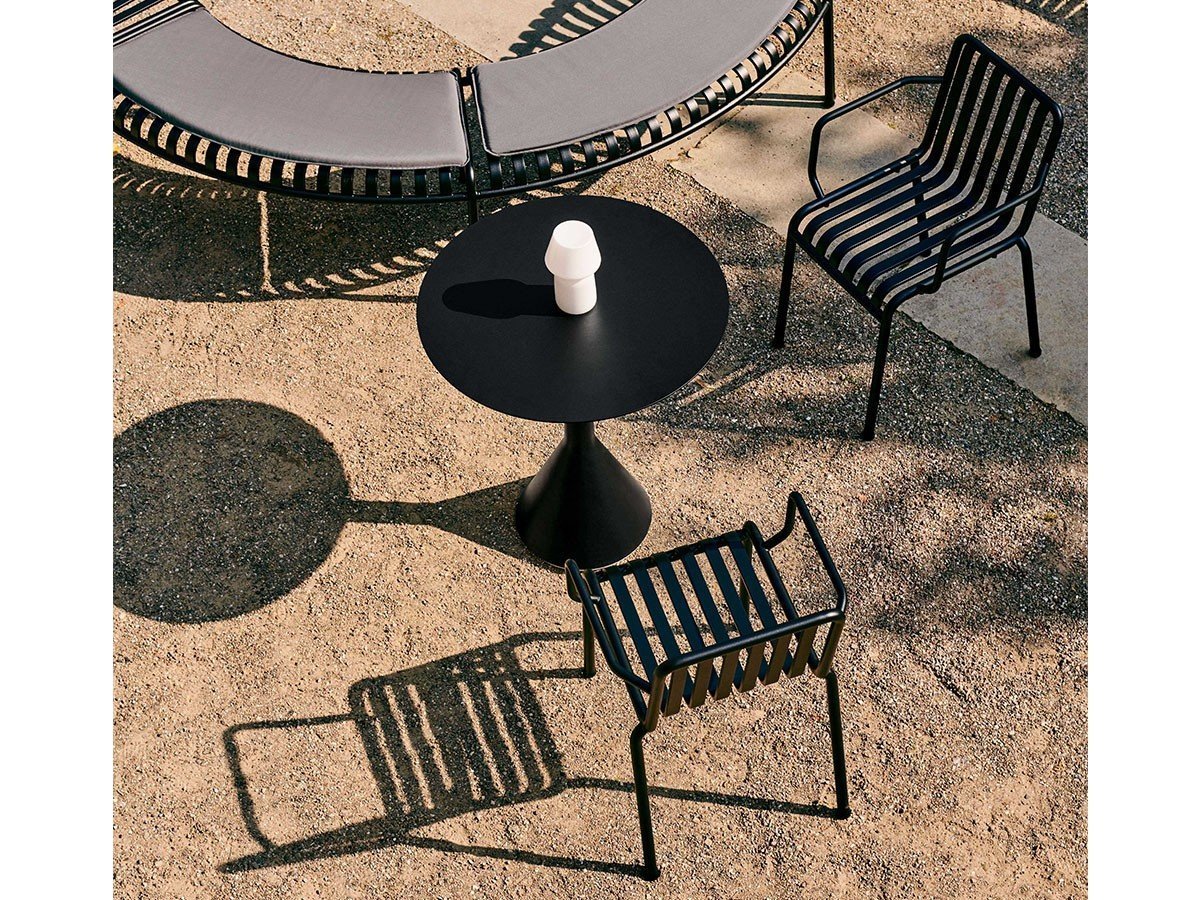 【ヘイ/HAY / GOODS】のPALISSADE CONE TABLE / パリセイド コーンテーブル Φ70 インテリア・キッズ・メンズ・レディースファッション・服の通販 founy(ファニー) 　エレガント 上品　Elegant　コレクション　Collection, Seasonal Line　コンパクト　Compact, Small Size　テーブル　Table, Dining Table　フランス　France, French　ラウンド　Round, Round Neck　ホーム・キャンプ・アウトドア・お取り寄せ　Home Living / Home & Lifestyle / Camping Gear / Outdoor Camping　家具・インテリア　Home Furniture & Interior. Stylish & Functional Living Spaces　テーブル　Dining, Coffee & Side Tables　カフェテーブル・丸型テーブル　Cafe & Bistro Tables　参考商品|ID: prp329100004924277 ipo3291000000036949461