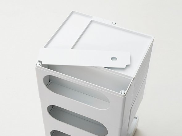 【ビーライン/B LINE / GOODS】のBoby Wagon / ボビーワゴン 4段8トレイ インテリア・キッズ・メンズ・レディースファッション・服の通販 founy(ファニー) 　イタリア　Italy　コレクション　Collection, Seasonal Line　デスク　Desk, Work Desk　ニューヨーク　New York, NYC Style　ポケット　Pocket, Pocket Detail　送料無料　Free Shipping　おすすめ　Recommended / Our Picks　ビジネス 仕事 通勤　Business / Work / Commuting　ホーム・キャンプ・アウトドア・お取り寄せ　Home Living / Home & Lifestyle / Camping Gear / Outdoor Camping　家具・インテリア　Home Furniture & Interior. Stylish & Functional Living Spaces　デスク・机　Study & Work Desks　デスクワゴン・サイドワゴン　Mobile Pedestal /Office Cart　ホーム・キャンプ・アウトドア・お取り寄せ　Home Living / Home & Lifestyle / Camping Gear / Outdoor Camping　家具・インテリア　Home Furniture & Interior. Stylish & Functional Living Spaces　収納家具・キャビネット　Storage Furniture　チェストワゴン・移動式収納　Mobile Wagon　天板の一部は取り外しができポスターなどの長いものの収納にもご使用できます。|ID: prp329100004925384 ipo3291000000036960260