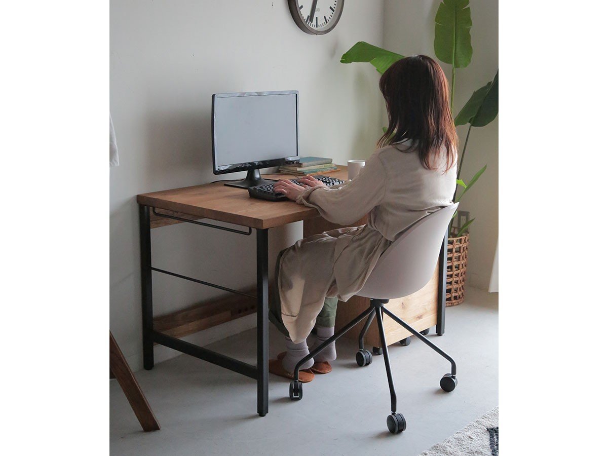 【イージーライフ/Easy Life / GOODS】のWORK DESK / ワーク デスク 幅140cm インテリア・キッズ・メンズ・レディースファッション・服の通販 founy(ファニー) 　デスク　Desk, Work Desk　フレーム　Frame, Outline　ブランケット　Blanket, Throw Blanket　ワーク　Workwear, Utility Style　ホーム・キャンプ・アウトドア・お取り寄せ　Home Living / Home & Lifestyle / Camping Gear / Outdoor Camping　家具・インテリア　Home Furniture & Interior. Stylish & Functional Living Spaces　その他 インテリア雑貨、家具　Home Decor & Furniture Extras　参考イメージ|ID: prp329100004925502 ipo3291000000036961197