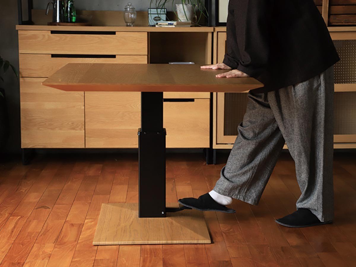 【アデペシュ/a.depeche / GOODS】のBEYME ud table / ベイム 昇降式 テーブル インテリア・キッズ・メンズ・レディースファッション・服の通販 founy(ファニー) 　テーブル　Table, Dining Table　デスク　Desk, Work Desk　ホーム・キャンプ・アウトドア・お取り寄せ　Home Living / Home & Lifestyle / Camping Gear / Outdoor Camping　家具・インテリア　Home Furniture & Interior. Stylish & Functional Living Spaces　テーブル　Dining, Coffee & Side Tables　ダイニングテーブル・食卓テーブル　Dining Tables　|ID: prp329100004925514 ipo3291000000036961273