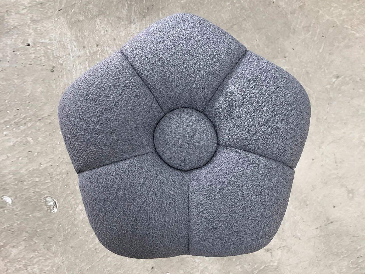 【酒見椅子店/SAKEMI ISUTEN / GOODS】のmonaca stool / モナカスツール インテリア・キッズ・メンズ・レディースファッション・服の通販 founy(ファニー) 送料無料 Free Shipping カラフル Colorful Design モチーフ Motif, Design Theme ホーム・キャンプ・アウトドア・お取り寄せ Home Living / Home & Lifestyle / Camping Gear / Outdoor Camping 家具・インテリア Home Furniture & Interior. Stylish & Functional Living Spaces チェア・椅子 Seating & Chairs スツール・バースツール Stools & Bar Stools |ID: prp329100004925582 ipo3291000000036961770