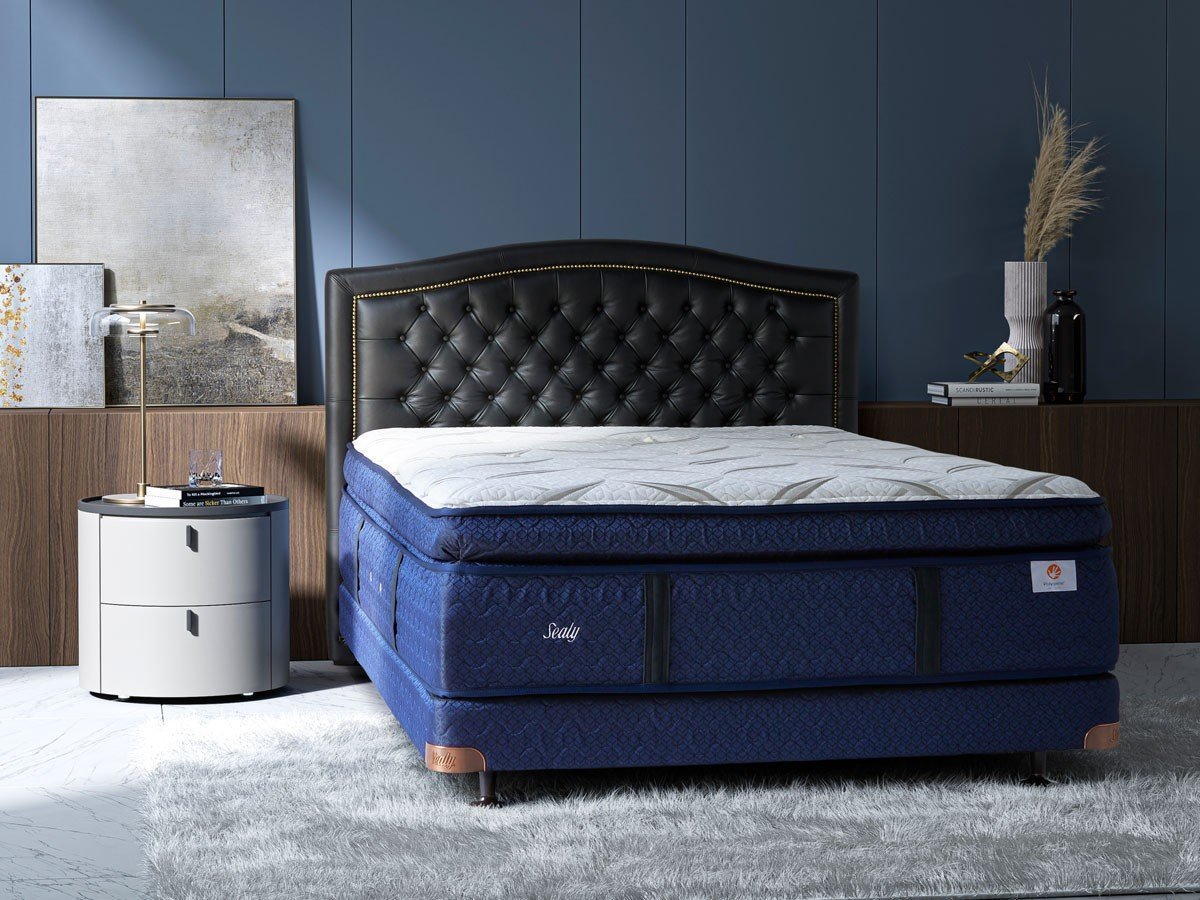 【シーリー/Sealy / GOODS】のBed Frame Medallion / ベッドフレーム メダリオン ダブルクッション 脚タイプ インテリア・キッズ・メンズ・レディースファッション・服の通販 founy(ファニー) 　アンティーク　Antique-Inspired　エレガント 上品　Elegant　クッション　Cushion, Throw Pillow　ダブル　Double, Double-Breasted　フレーム　Frame, Outline　ラグジュアリー　Luxury, Elegant　ホーム・キャンプ・アウトドア・お取り寄せ　Home Living / Home & Lifestyle / Camping Gear / Outdoor Camping　家具・インテリア　Home Furniture & Interior. Stylish & Functional Living Spaces　ベッド　Modern Beds for Every Room　シングルベッド・1人用ベッド　Single Bed　ホーム・キャンプ・アウトドア・お取り寄せ　Home Living / Home & Lifestyle / Camping Gear / Outdoor Camping　家具・インテリア　Home Furniture & Interior. Stylish & Functional Living Spaces　ベッド　Modern Beds for Every Room　セミダブルベッド　Small Double Bed / Three-Quarter Bed　ホーム・キャンプ・アウトドア・お取り寄せ　Home Living / Home & Lifestyle / Camping Gear / Outdoor Camping　家具・インテリア　Home Furniture & Interior. Stylish & Functional Living Spaces　ベッド　Modern Beds for Every Room　ダブルベッド・2人用ベッド　Double Bed / Full Size Bed　ホーム・キャンプ・アウトドア・お取り寄せ　Home Living / Home & Lifestyle / Camping Gear / Outdoor Camping　家具・インテリア　Home Furniture & Interior. Stylish & Functional Living Spaces　ベッド　Modern Beds for Every Room　参考イメージ|ID: prp329100004927404 ipo3291000000036972892