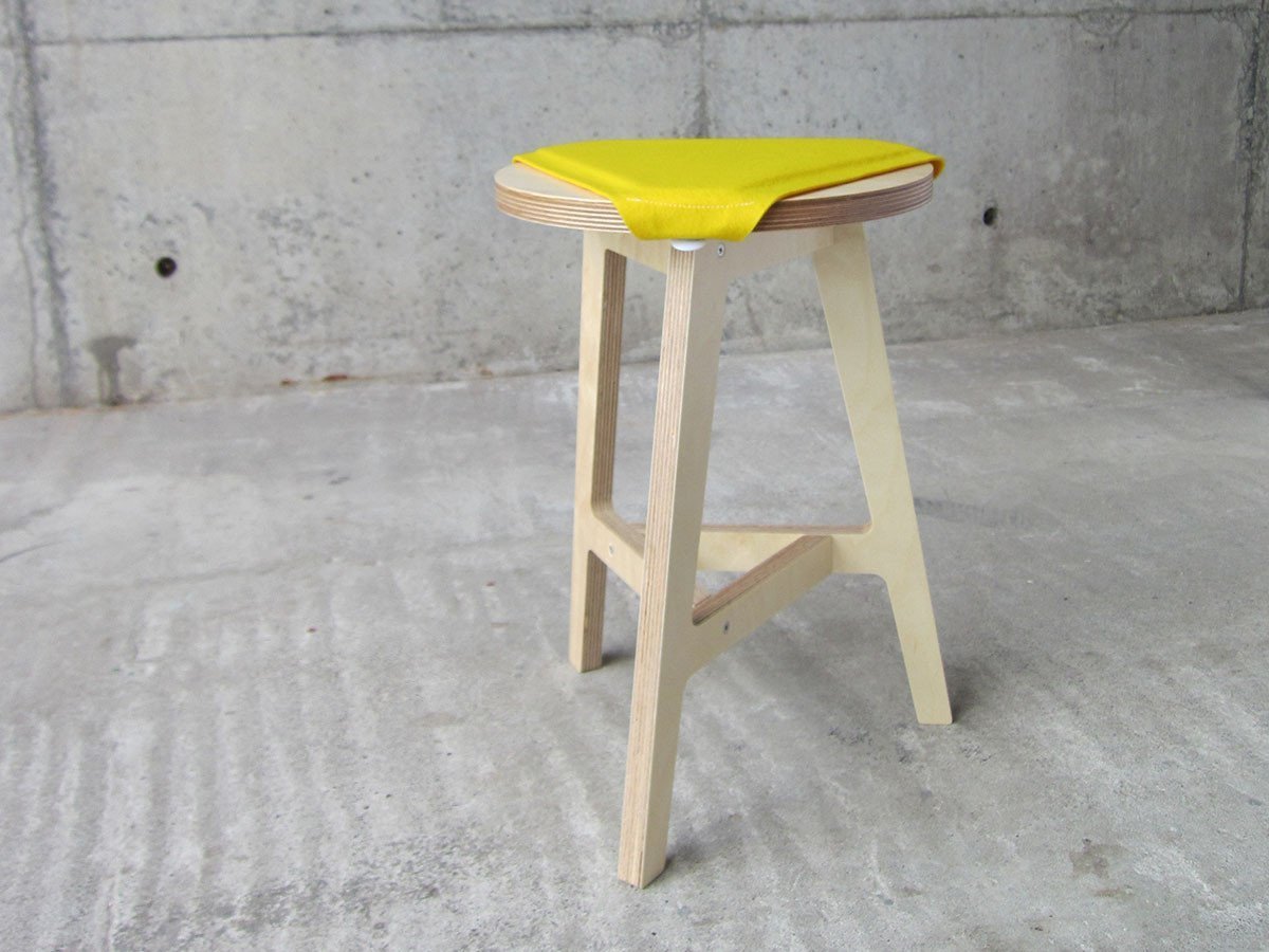 【アボード/abode / GOODS】のF2A / エフツーエー インテリア・キッズ・メンズ・レディースファッション・服の通販 founy(ファニー) 　送料無料　Free Shipping　カラフル　Colorful Design　フェルト　Felt, Felt Fabric　軽量　Lightweight, Ultra Light　ホーム・キャンプ・アウトドア・お取り寄せ　Home Living / Home & Lifestyle / Camping Gear / Outdoor Camping　家具・インテリア　Home Furniture & Interior. Stylish & Functional Living Spaces　チェア・椅子　Seating & Chairs　スツール・バースツール　Stools & Bar Stools　イエロー|ID: prp329100004927546 ipo3291000000036974463