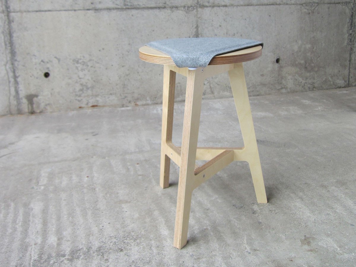 【アボード/abode / GOODS】のF2A / エフツーエー インテリア・キッズ・メンズ・レディースファッション・服の通販 founy(ファニー) 　送料無料　Free Shipping　カラフル　Colorful Design　フェルト　Felt, Felt Fabric　軽量　Lightweight, Ultra Light　ホーム・キャンプ・アウトドア・お取り寄せ　Home Living / Home & Lifestyle / Camping Gear / Outdoor Camping　家具・インテリア　Home Furniture & Interior. Stylish & Functional Living Spaces　チェア・椅子　Seating & Chairs　スツール・バースツール　Stools & Bar Stools　ヘザーグレー|ID: prp329100004927546 ipo3291000000036974471