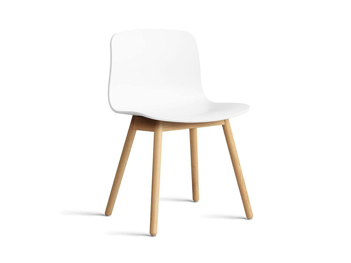 【ヘイ/HAY / GOODS】のABOUT A CHAIR AAC12 2.0 / アバウト ア チェア AAC12 2.0 インテリア・キッズ・メンズ・レディースファッション・服の通販 founy(ファニー) 　送料無料　Free Shipping　エレガント 上品　Elegant　ホーム・キャンプ・アウトドア・お取り寄せ　Home Living / Home & Lifestyle / Camping Gear / Outdoor Camping　家具・インテリア　Home Furniture & Interior. Stylish & Functional Living Spaces　チェア・椅子　Seating & Chairs　ダイニングチェア・木製チェア　Dining Chairs　ホワイト|ID: prp329100004927699 ipo3291000000036976308