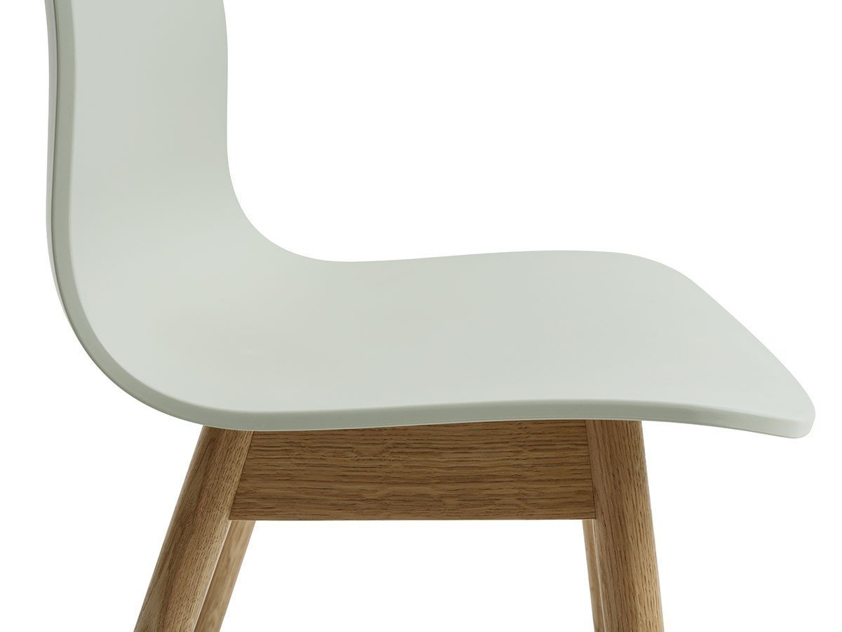 【ヘイ/HAY / GOODS】のABOUT A CHAIR AAC12 2.0 / アバウト ア チェア AAC12 2.0 インテリア・キッズ・メンズ・レディースファッション・服の通販 founy(ファニー) 　送料無料　Free Shipping　エレガント 上品　Elegant　ホーム・キャンプ・アウトドア・お取り寄せ　Home Living / Home & Lifestyle / Camping Gear / Outdoor Camping　家具・インテリア　Home Furniture & Interior. Stylish & Functional Living Spaces　チェア・椅子　Seating & Chairs　ダイニングチェア・木製チェア　Dining Chairs　パステルグリーン|ID: prp329100004927699 ipo3291000000036976338