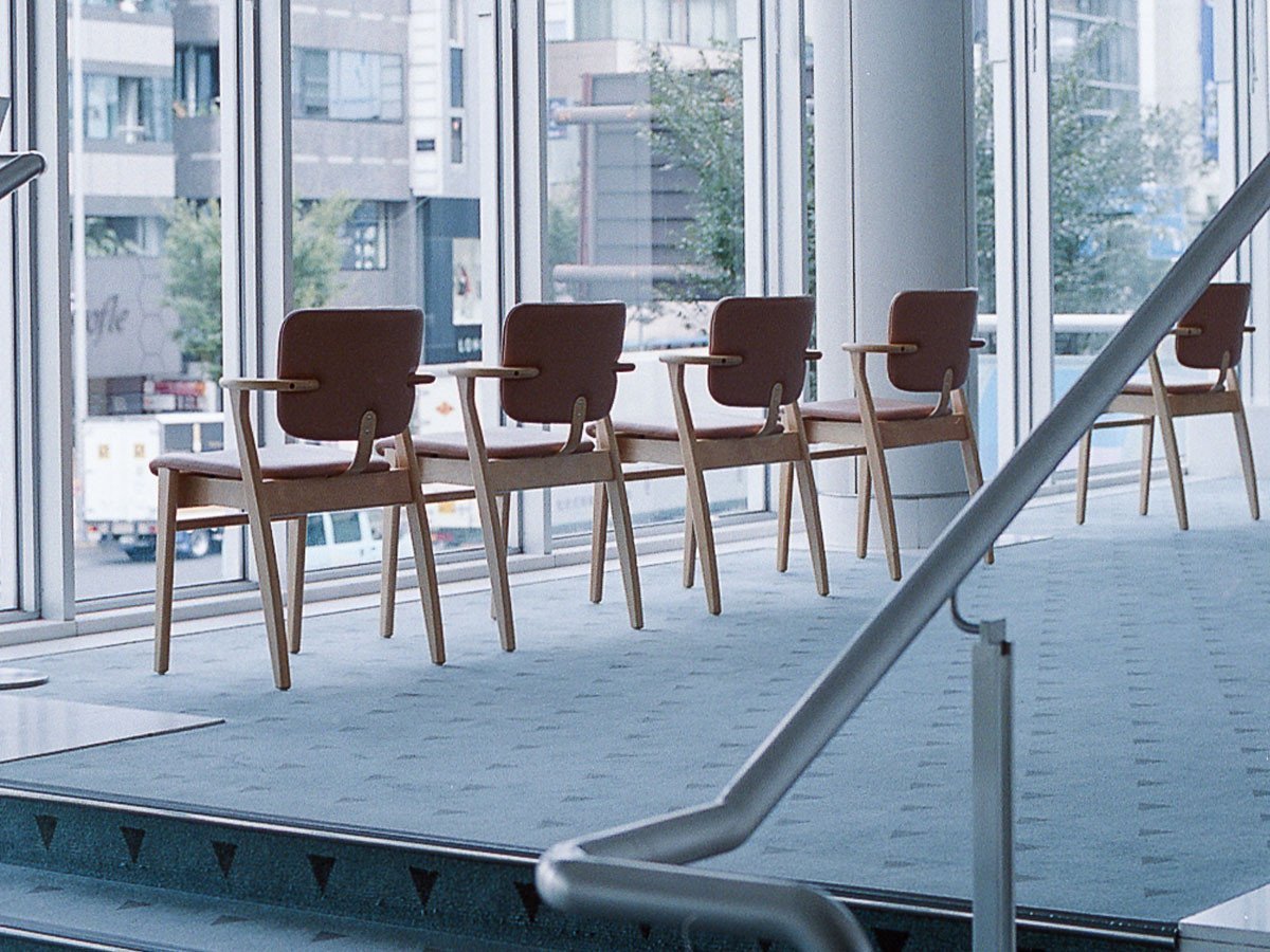 【アルテック/artek / GOODS】のDOMUS CHAIR / ドムス チェア(座面革張り) インテリア・キッズ・メンズ・レディースファッション・服の通販 founy(ファニー) 　送料無料　Free Shipping　テーブル　Table, Dining Table　ホーム・キャンプ・アウトドア・お取り寄せ　Home Living / Home & Lifestyle / Camping Gear / Outdoor Camping　家具・インテリア　Home Furniture & Interior. Stylish & Functional Living Spaces　チェア・椅子　Seating & Chairs　ダイニングチェア・木製チェア　Dining Chairs　参考イメージ|ID: prp329100004927788 ipo3291000000036977132