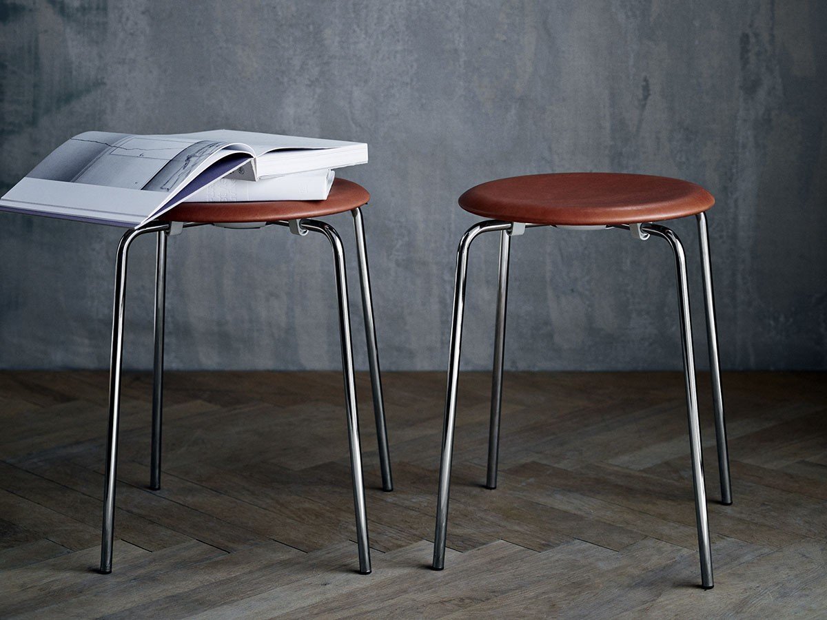 【フリッツ ハンセン/FRITZ HANSEN / GOODS】のDOT / ドット スツール(板座) インテリア・キッズ・メンズ・レディースファッション・服の通販 founy(ファニー) 　送料無料　Free Shipping　シンプル　Simple, Minimal　ドット　Polka Dot, Dot Pattern　モダン　Modern, Contemporary　ホーム・キャンプ・アウトドア・お取り寄せ　Home Living / Home & Lifestyle / Camping Gear / Outdoor Camping　家具・インテリア　Home Furniture & Interior. Stylish & Functional Living Spaces　チェア・椅子　Seating & Chairs　スツール・バースツール　Stools & Bar Stools　参考イメージ|ID: prp329100004927816 ipo3291000000036977370