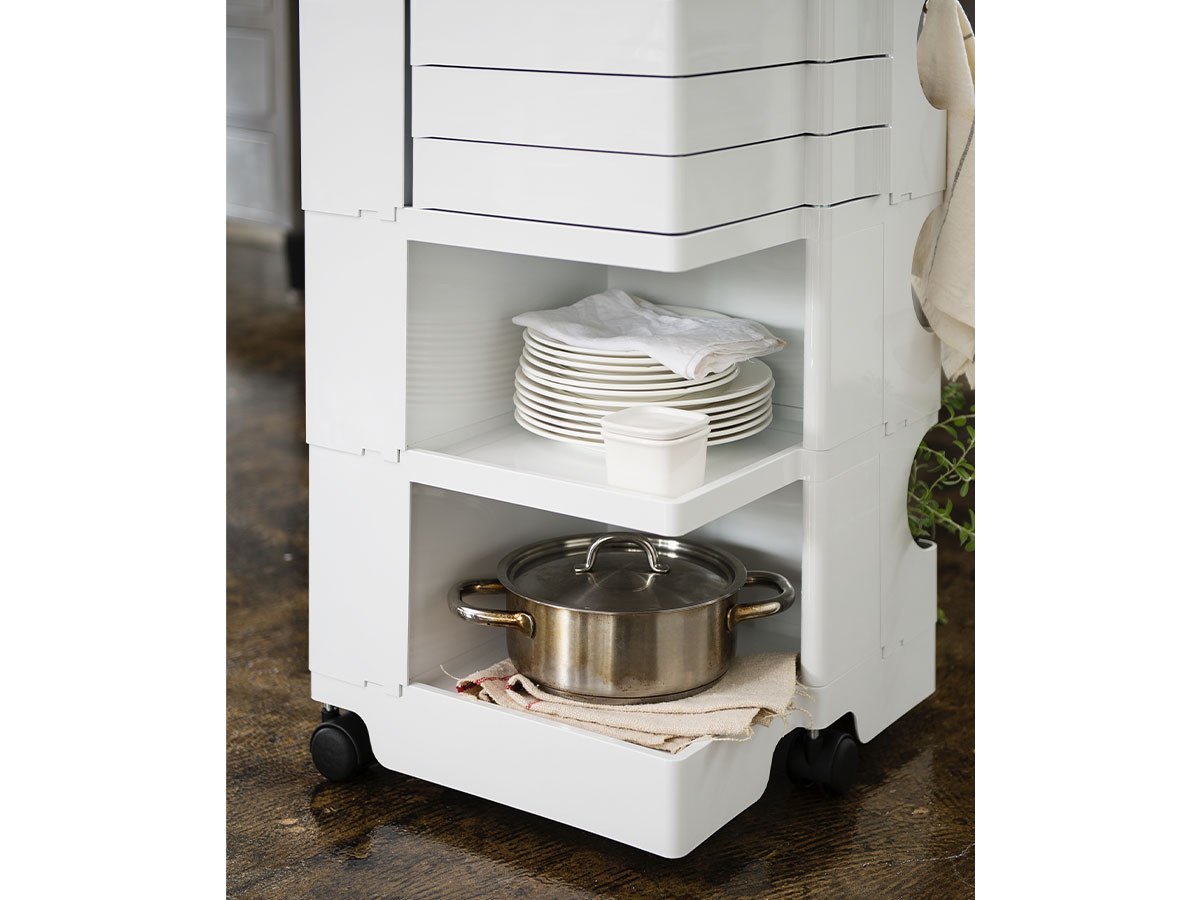 【ビーライン/B LINE / GOODS】のBoby Wagon / ボビーワゴン 4段5トレイ インテリア・キッズ・メンズ・レディースファッション・服の通販 founy(ファニー) 　イタリア　Italy　コレクション　Collection, Seasonal Line　デスク　Desk, Work Desk　ニューヨーク　New York, NYC Style　ポケット　Pocket, Pocket Detail　送料無料　Free Shipping　おすすめ　Recommended / Our Picks　ビジネス 仕事 通勤　Business / Work / Commuting　ホーム・キャンプ・アウトドア・お取り寄せ　Home Living / Home & Lifestyle / Camping Gear / Outdoor Camping　キッチン・ダイニング　Kitchen & Dining Essentials. Stylish & Functional Tableware　キッチン収納　Kitchen Storage　キッチン収納・食器棚・レンジ台　Kitchen Cabinet　Photo:Masatoshi Takahashi, Styling:Yumi Nakata|ID: prp329100004927993 ipo3291000000036978884