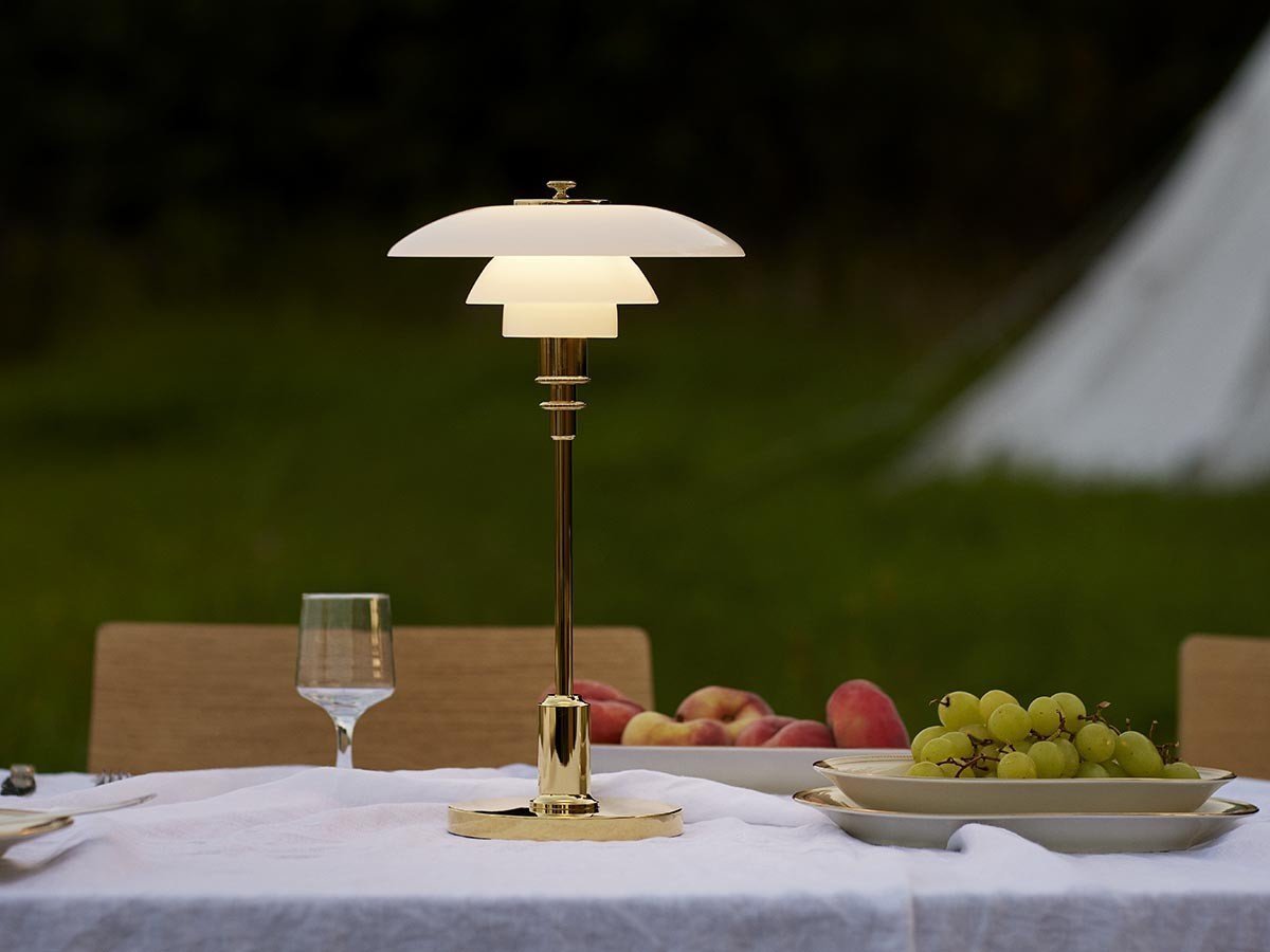 【ルイスポールセン/Louis Poulsen / GOODS】のPH 2/1 Portable / PH 2/1 ポータブル インテリア・キッズ・メンズ・レディースファッション・服の通販 founy(ファニー) 　ガラス　Glass, Glassware　クラシック　Classic, Timeless Style　コンパクト　Compact, Small Size　テーブル　Table, Dining Table　送料無料　Free Shipping　おすすめ　Recommended / Our Picks　ホーム・キャンプ・アウトドア・お取り寄せ　Home Living / Home & Lifestyle / Camping Gear / Outdoor Camping　家具・インテリア　Home Furniture & Interior. Stylish & Functional Living Spaces　ライト・照明　Lamps & Lighting Fixtures　真鍮メタライズド|ID: prp329100004928473 ipo3291000000036983277