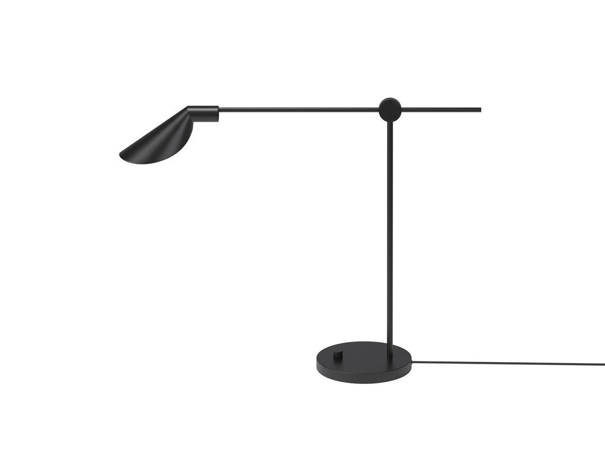 【フリッツ ハンセン/FRITZ HANSEN / GOODS】のMS SERIES / MSシリーズ デスクライト MS021 インテリア・キッズ・メンズ・レディースファッション・服の通販 founy(ファニー) 　クラシカル　Classical, Vintage-Inspired　コレクション　Collection, Seasonal Line　スリム　Slim, Slim Fit　デスク　Desk, Work Desk　バランス　Balance, Style Balance　フォルム　Silhouette, Form　モダン　Modern, Contemporary　送料無料　Free Shipping　ホーム・キャンプ・アウトドア・お取り寄せ　Home Living / Home & Lifestyle / Camping Gear / Outdoor Camping　家具・インテリア　Home Furniture & Interior. Stylish & Functional Living Spaces　ライト・照明　Lamps & Lighting Fixtures　デスクライト・卓上照明　Desk Lamp / Table Lamp / Study Light　ブラック|ID: prp329100004928474 ipo3291000000036983289