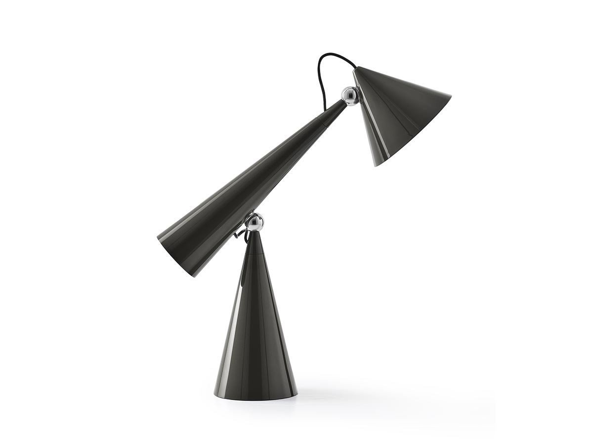 【トム ディクソン/Tom Dixon / GOODS】のPose Task Light / ポーズ タスクライト インテリア・キッズ・メンズ・レディースファッション・服の通販 founy(ファニー) 　送料無料　Free Shipping　クラシック　Classic, Timeless Style　デスク　Desk, Work Desk　フォルム　Silhouette, Form　モダン　Modern, Contemporary　ワーク　Workwear, Utility Style　ホーム・キャンプ・アウトドア・お取り寄せ　Home Living / Home & Lifestyle / Camping Gear / Outdoor Camping　家具・インテリア　Home Furniture & Interior. Stylish & Functional Living Spaces　ライト・照明　Lamps & Lighting Fixtures　デスクライト・卓上照明　Desk Lamp / Table Lamp / Study Light　ケルプ|ID: prp329100004928630 ipo3291000000036984942