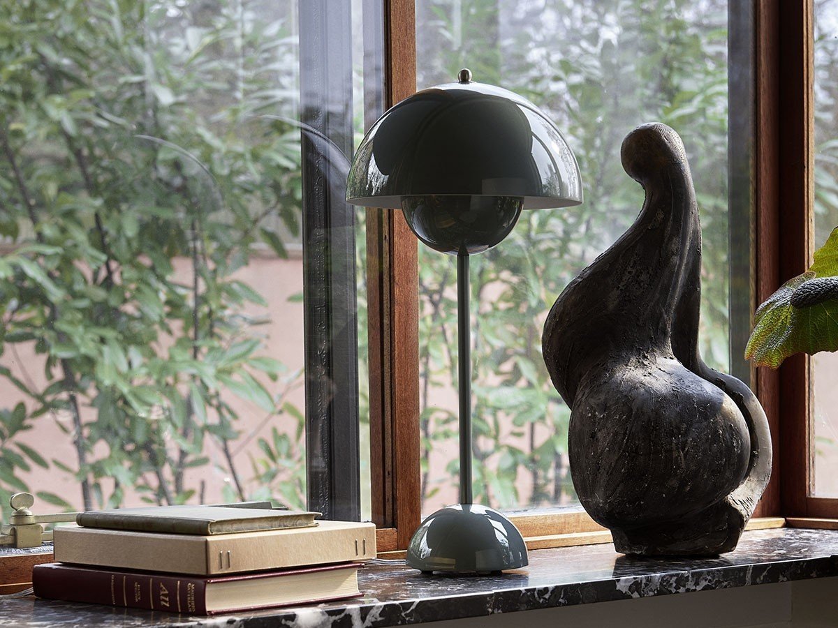 【アンドトラディション/&Tradition / GOODS】のFlowerpot Table VP3 / フラワーポット テーブルランプ VP3 インテリア・キッズ・メンズ・レディースファッション・服の通販 founy(ファニー) 　送料無料　Free Shipping　テーブル　Table, Dining Table　フラワー　Flower, Floral　ホーム・キャンプ・アウトドア・お取り寄せ　Home Living / Home & Lifestyle / Camping Gear / Outdoor Camping　家具・インテリア　Home Furniture & Interior. Stylish & Functional Living Spaces　ライト・照明　Lamps & Lighting Fixtures　ストーンブルー|ID: prp329100004928656 ipo3291000000036985358