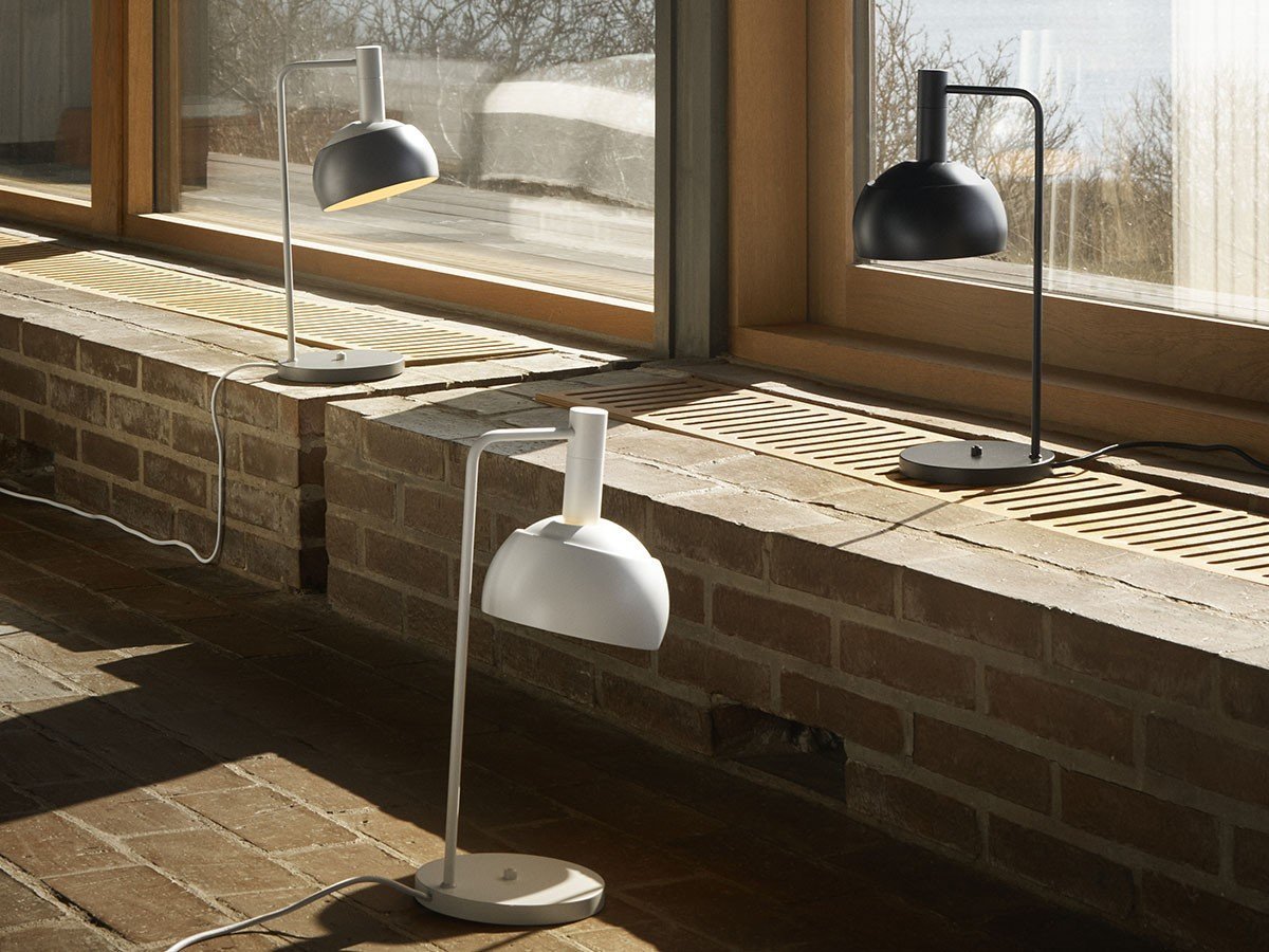 【ルイスポールセン/Louis Poulsen / GOODS】のFJ Elements Table Lamp / FJ エレメンツ テーブルランプ インテリア・キッズ・メンズ・レディースファッション・服の通販 founy(ファニー) 　シンプル　Simple, Minimal　テーブル　Table, Dining Table　デスク　Desk, Work Desk　フォルム　Silhouette, Form　送料無料　Free Shipping　ホーム・キャンプ・アウトドア・お取り寄せ　Home Living / Home & Lifestyle / Camping Gear / Outdoor Camping　家具・インテリア　Home Furniture & Interior. Stylish & Functional Living Spaces　ライト・照明　Lamps & Lighting Fixtures　デスクライト・卓上照明　Desk Lamp / Table Lamp / Study Light　-|ID: prp329100004928772 ipo3291000000036987012