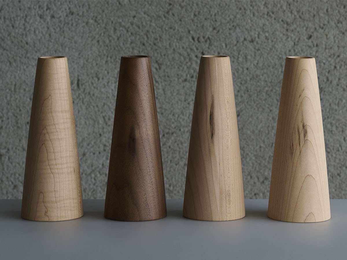 【アンビエンテック/Ambientec / GOODS】のVosco / ヴォスコ(ウォルナット M) インテリア・キッズ・メンズ・レディースファッション・服の通販 founy(ファニー) 　ガラス　Glass, Glassware　テーブル　Table, Dining Table　送料無料　Free Shipping　ホーム・キャンプ・アウトドア・お取り寄せ　Home Living / Home & Lifestyle / Camping Gear / Outdoor Camping　家具・インテリア　Home Furniture & Interior. Stylish & Functional Living Spaces　ライト・照明　Lamps & Lighting Fixtures　本商品は節や木目などの自然痕を生かしています。|ID: prp329100004928826 ipo3291000000036987556