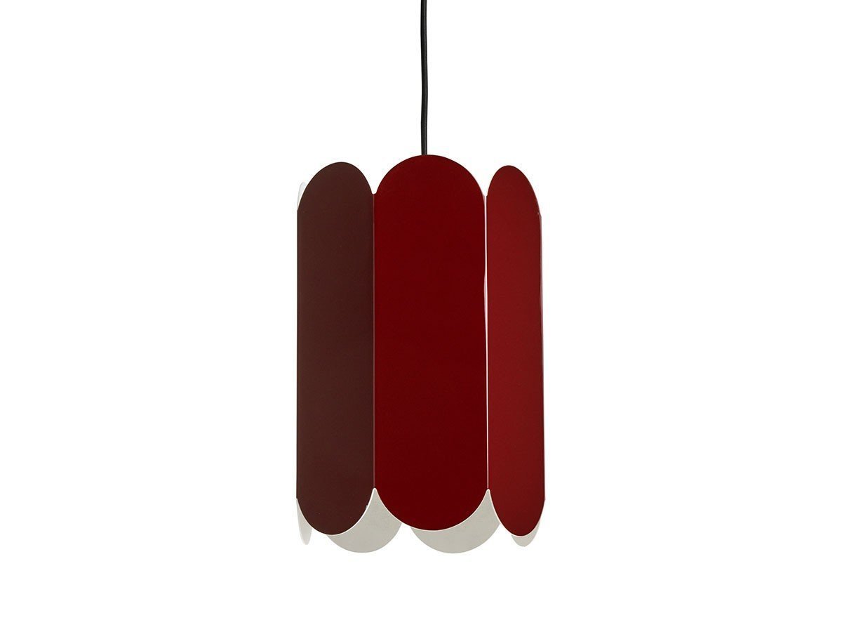 【ヘイ/HAY / GOODS】のARCS SHADE + CORD SET PENDANT / アークス シェード + ペンダントコードセット インテリア・キッズ・メンズ・レディースファッション・服の通販 founy(ファニー) 　送料無料　Free Shipping　シンプル　Simple, Minimal　スカラップ　Scallop, Scalloped Edge　パターン　Pattern, Design Print　フォルム　Silhouette, Form　ホーム・キャンプ・アウトドア・お取り寄せ　Home Living / Home & Lifestyle / Camping Gear / Outdoor Camping　家具・インテリア　Home Furniture & Interior. Stylish & Functional Living Spaces　ライト・照明　Lamps & Lighting Fixtures　ペンダントライト・吊り下げ照明　Pendant Light / Hanging Light Fixture　オーバーンレッド|ID: prp329100004929019 ipo3291000000036990237