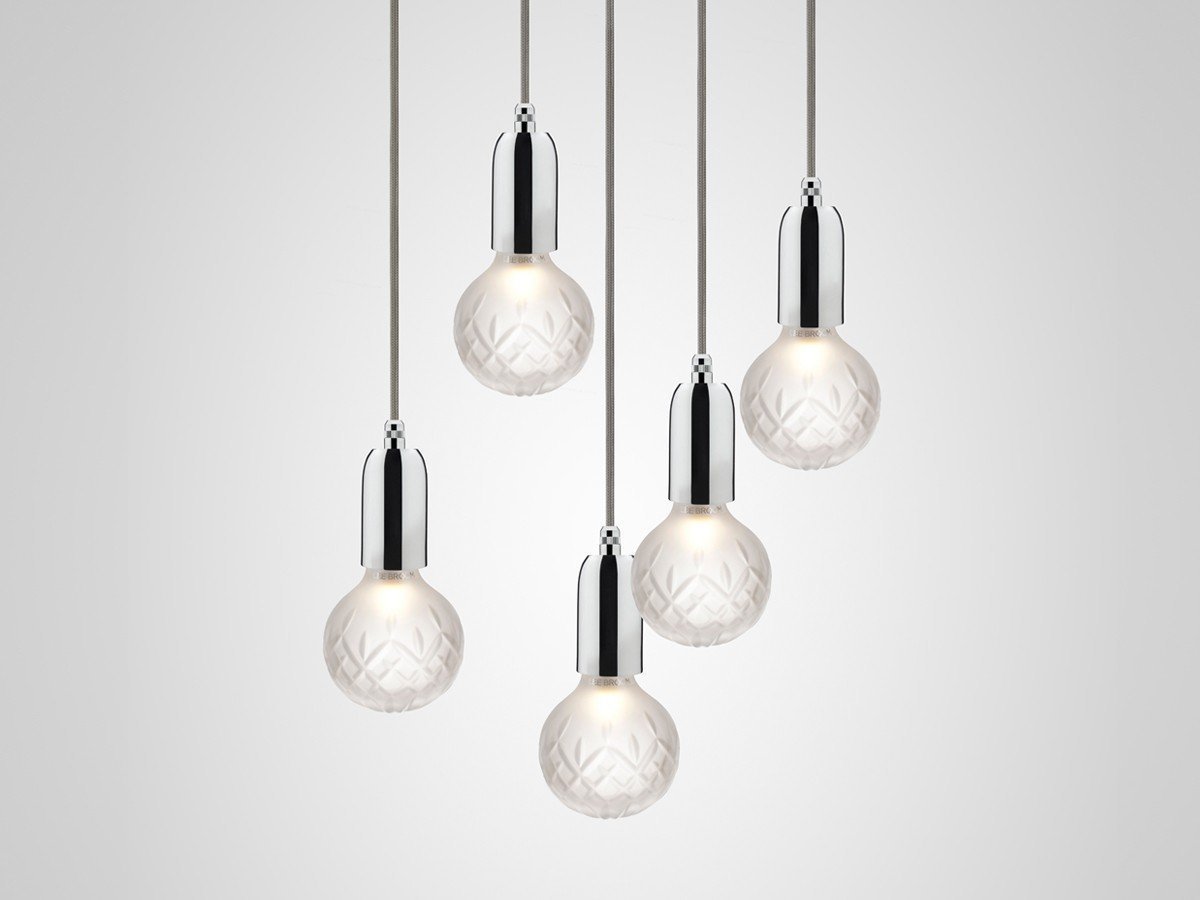 【リーブルーム/LEE BROOM / GOODS】のCRYSTAL BULB CHANDELIER 5 PIECE / クリスタルバルブ シャンデリア 5灯 インテリア・キッズ・メンズ・レディースファッション・服の通販 founy(ファニー) 　カッティング　Cutting Detail　クリスタル　Crystal, Swarovski　グラス　Glass, Eyewear　ハンド　Hand, Handmade　送料無料　Free Shipping　ホーム・キャンプ・アウトドア・お取り寄せ　Home Living / Home & Lifestyle / Camping Gear / Outdoor Camping　家具・インテリア　Home Furniture & Interior. Stylish & Functional Living Spaces　ライト・照明　Lamps & Lighting Fixtures　シャンデリア・クリスタル照明　Chandelier / Crystal Ceiling Light　本体ポリッシュドクローム、電球フロスト|ID: prp329100004929053 ipo3291000000036990532