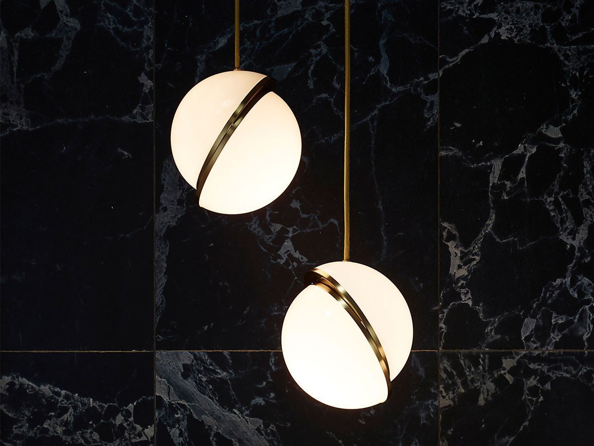 【リーブルーム/LEE BROOM / GOODS】のCRESCENT LARGE PENDANT / クレセント ラージ ペンダント インテリア・キッズ・メンズ・レディースファッション・服の通販 founy(ファニー) 　送料無料　Free Shipping　アシンメトリー　Asymmetrical Style　コレクション　Collection, Seasonal Line　シンプル　Simple, Minimal　ホーム・キャンプ・アウトドア・お取り寄せ　Home Living / Home & Lifestyle / Camping Gear / Outdoor Camping　家具・インテリア　Home Furniture & Interior. Stylish & Functional Living Spaces　ライト・照明　Lamps & Lighting Fixtures　ペンダントライト・吊り下げ照明　Pendant Light / Hanging Light Fixture　参考イメージ|ID: prp329100004929394 ipo3291000000036993505