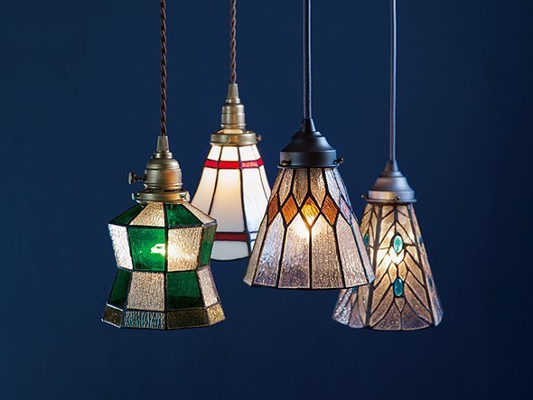 【フライミー ファクトリー/FLYMEe Factory / GOODS】のCUSTOM SERIES Brass Pendant Light × Stained Glass Checker / カスタムシリーズ 真鍮ペンダントライト(口金E17) × ステンドグラス(チェッカー) インテリア・キッズ・メンズ・レディースファッション・服の通販 founy(ファニー) 　送料無料　Free Shipping　イエロー　Yellow　オレンジ　Orange　ツイスト　Tweed, Tweed Fabric　ハンド　Hand, Handmade　ホーム・キャンプ・アウトドア・お取り寄せ　Home Living / Home & Lifestyle / Camping Gear / Outdoor Camping　家具・インテリア　Home Furniture & Interior. Stylish & Functional Living Spaces　ライト・照明　Lamps & Lighting Fixtures　ペンダントライト・吊り下げ照明　Pendant Light / Hanging Light Fixture　参考イメージ|ID: prp329100004929467 ipo3291000000036994061