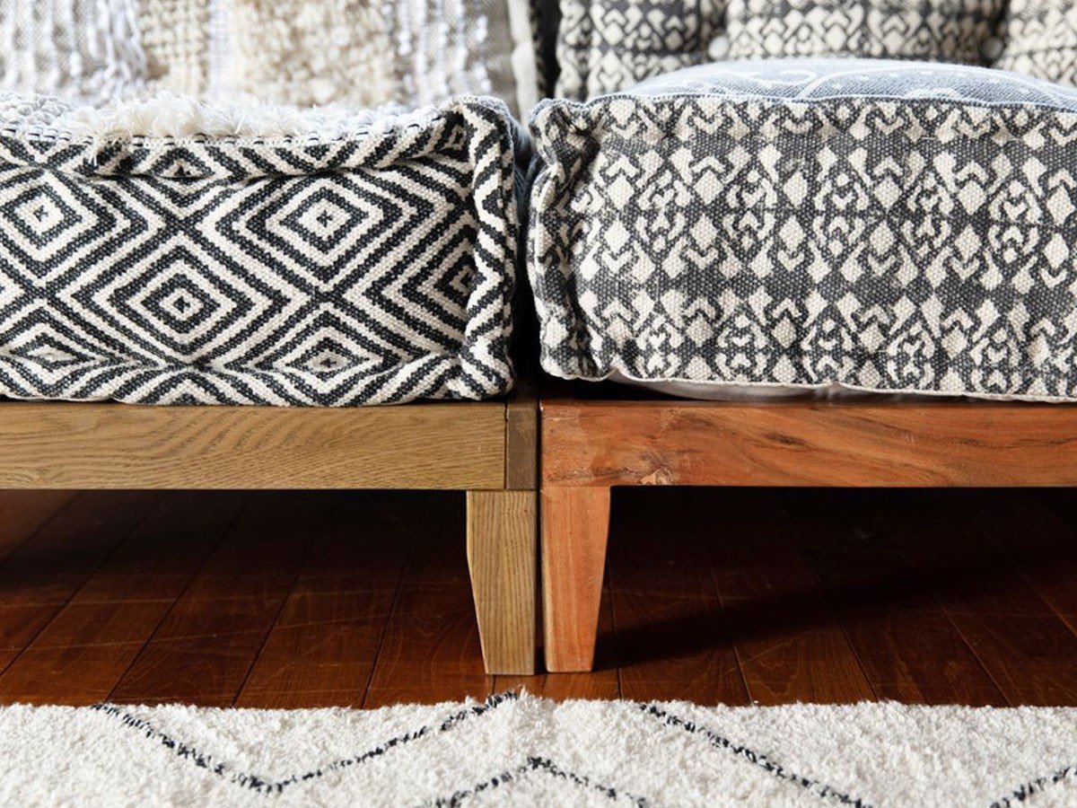 【アデペシュ/a.depeche / GOODS】のwood base L for BMS / ブロックマルチ用 ウッドベース L(アッシュ材) インテリア・キッズ・メンズ・レディースファッション・服の通販 founy(ファニー) 　ウッド　Wooden Design　ファブリック　Fabric, Textile　ブロック　Block, Solid Block Pattern　モダン　Modern, Contemporary　人気　Popular, Best Seller　ホーム・キャンプ・アウトドア・お取り寄せ　Home Living / Home & Lifestyle / Camping Gear / Outdoor Camping　家具・インテリア　Home Furniture & Interior. Stylish & Functional Living Spaces　その他 インテリア雑貨、家具　Home Decor & Furniture Extras　左:本商品(アッシュ材)、右:アカシア材|ID: prp329100004929837 ipo3291000000036997913