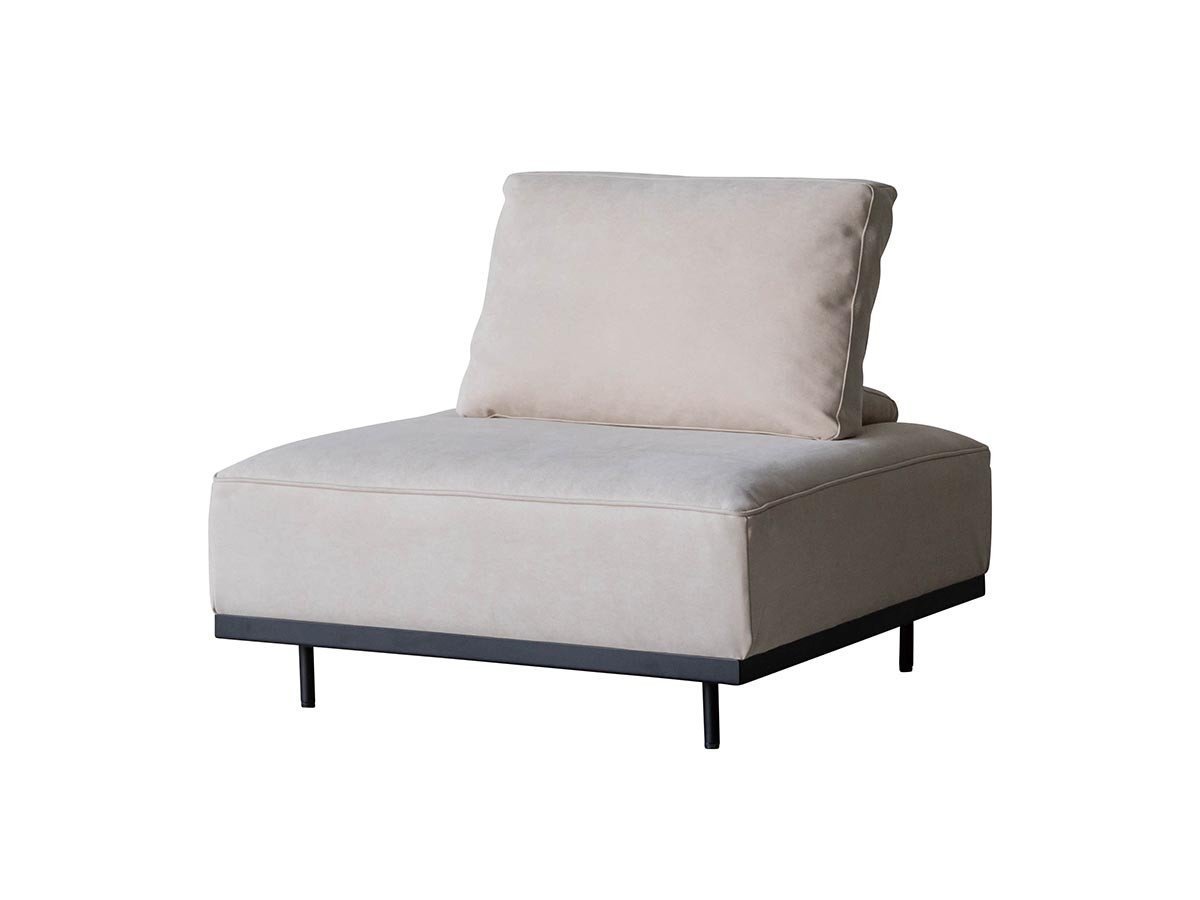 【オアシス/OASIS / GOODS】のGLOW SOFA / グロー ソファ スツールベース + 背クッション インテリア・キッズ・メンズ・レディースファッション・服の通販 founy(ファニー) 　クッション　Cushion, Throw Pillow　バランス　Balance, Style Balance　フラット　Flat, Flat Shoes　モコモコ　Fuzzy, Fluffy　モダン　Modern, Contemporary　ホーム・キャンプ・アウトドア・お取り寄せ　Home Living / Home & Lifestyle / Camping Gear / Outdoor Camping　家具・インテリア　Home Furniture & Interior. Stylish & Functional Living Spaces　ソファー　Couches & Sofas　ベース張地:クリーム(スウェード調)、背クッション張地:クリーム(スウェード調)|ID: prp329100004929872 ipo3291000000036998317