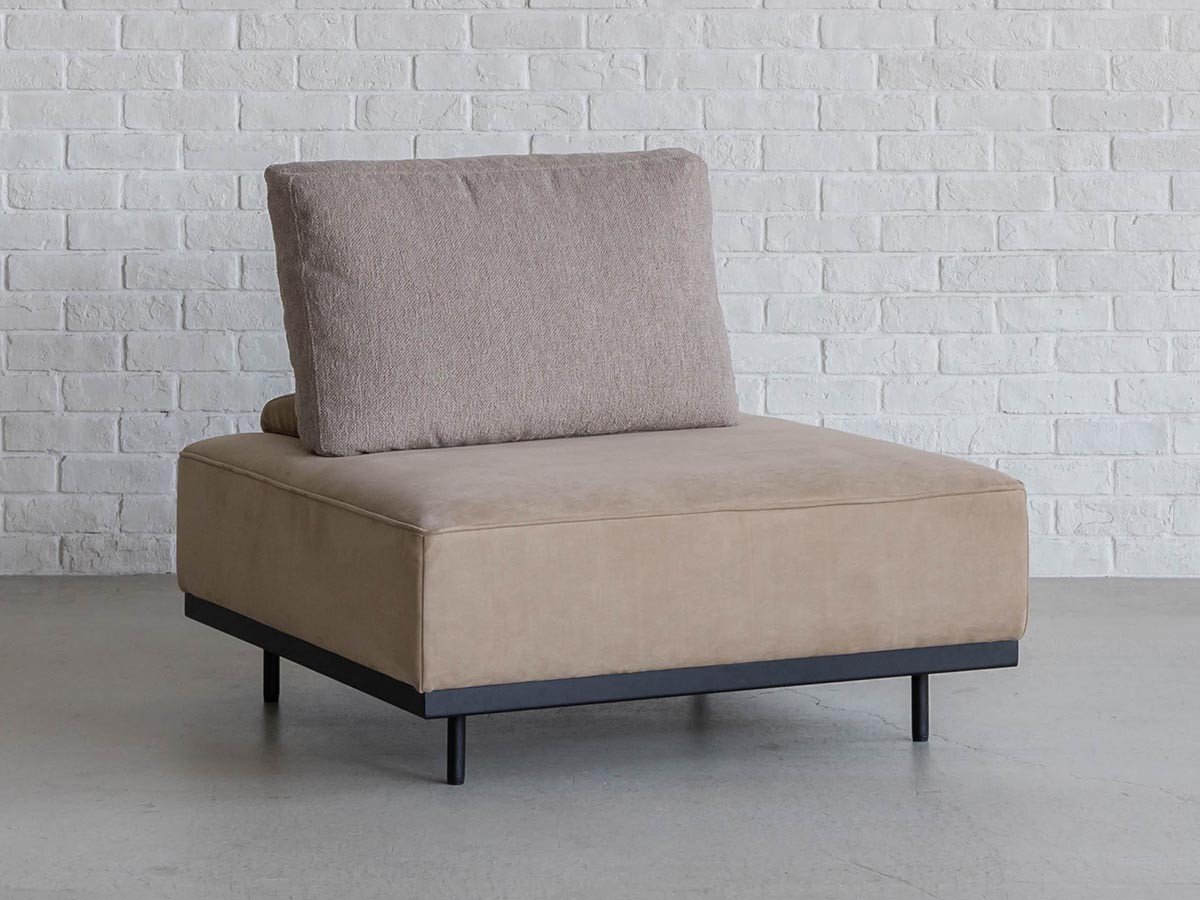 【オアシス/OASIS / GOODS】のGLOW SOFA / グロー ソファ スツールベース + 背クッション インテリア・キッズ・メンズ・レディースファッション・服の通販 founy(ファニー) 　クッション　Cushion, Throw Pillow　バランス　Balance, Style Balance　フラット　Flat, Flat Shoes　モコモコ　Fuzzy, Fluffy　モダン　Modern, Contemporary　ホーム・キャンプ・アウトドア・お取り寄せ　Home Living / Home & Lifestyle / Camping Gear / Outdoor Camping　家具・インテリア　Home Furniture & Interior. Stylish & Functional Living Spaces　ソファー　Couches & Sofas　ベース張地:サンド(スウェード調)、背クッション張地:TIM ベージュ|ID: prp329100004929872 ipo3291000000036998359