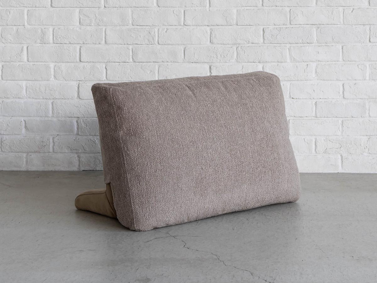 【オアシス/OASIS / GOODS】のGLOW SOFA / グロー ソファ スツールベース + 背クッション インテリア・キッズ・メンズ・レディースファッション・服の通販 founy(ファニー) 　クッション　Cushion, Throw Pillow　バランス　Balance, Style Balance　フラット　Flat, Flat Shoes　モコモコ　Fuzzy, Fluffy　モダン　Modern, Contemporary　ホーム・キャンプ・アウトドア・お取り寄せ　Home Living / Home & Lifestyle / Camping Gear / Outdoor Camping　家具・インテリア　Home Furniture & Interior. Stylish & Functional Living Spaces　ソファー　Couches & Sofas　背クッション張地:TIM ベージュ|ID: prp329100004929872 ipo3291000000036998368