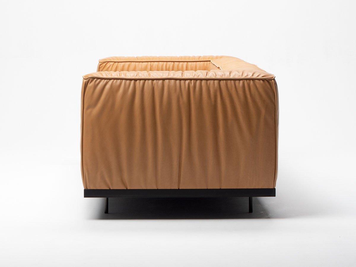 【コンプレックス/COMPLEX / GOODS】のHEATH TWO SEAT SOFA / PIANO LEATHER / ヒース トゥーシートソファ ピアノレザー インテリア・キッズ・メンズ・レディースファッション・服の通販 founy(ファニー) 　クッション　Cushion, Throw Pillow　フレーム　Frame, Outline　ホーム・キャンプ・アウトドア・お取り寄せ　Home Living / Home & Lifestyle / Camping Gear / Outdoor Camping　家具・インテリア　Home Furniture & Interior. Stylish & Functional Living Spaces　ソファー　Couches & Sofas　参考イメージ|ID: prp329100004930006 ipo3291000000036999923