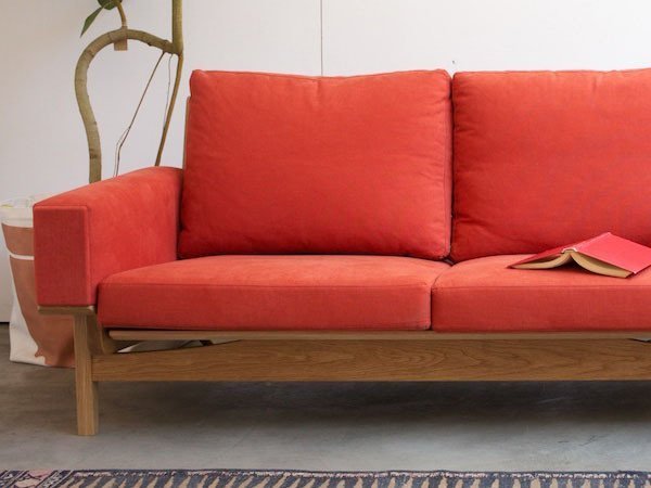 【グリニッチ オリジナル ファニチャー/greeniche original furniture / GOODS】のnewnormal Low Sofa 2P / ニューノーマル ローソファ 2P インテリア・キッズ・メンズ・レディースファッション・服の通販 founy(ファニー) 　アンティーク　Antique-Inspired　ウッド　Wooden Design　オイル　Body Oil　ヴィンテージ　Vintage Style　クッション　Cushion, Throw Pillow　人気　Popular, Best Seller　バランス　Balance, Style Balance　ビンテージ　Vintage, Retro Style　フィット　Fit, Slim Fit　フェザー　Feather, Feather Detail　フレーム　Frame, Outline　リラックス　Relax, Relaxed Fit　おすすめ　Recommended / Our Picks　ホーム・キャンプ・アウトドア・お取り寄せ　Home Living / Home & Lifestyle / Camping Gear / Outdoor Camping　家具・インテリア　Home Furniture & Interior. Stylish & Functional Living Spaces　ソファー　Couches & Sofas　|ID: prp329100004930084 ipo3291000000037000827