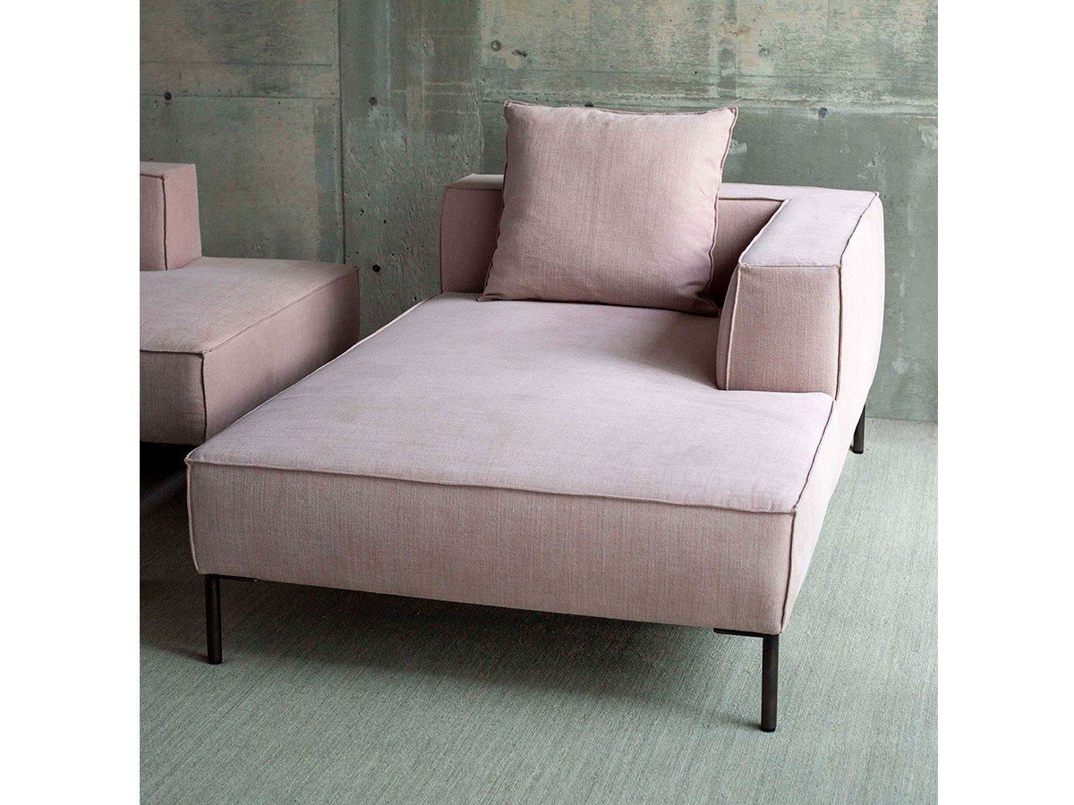 【ヌースプロジェクツ/NOUS PROJECTS / GOODS】のCETUS COUCH / ケートス カウチ インテリア・キッズ・メンズ・レディースファッション・服の通販 founy(ファニー) 　クッション　Cushion, Throw Pillow　シンプル　Simple, Minimal　スプリング　Spring, Spring Collection　スリム　Slim, Slim Fit　ビビッド　Vivid, Bright Tone　フォルム　Silhouette, Form　フラット　Flat, Flat Shoes　おすすめ　Recommended / Our Picks　ホーム・キャンプ・アウトドア・お取り寄せ　Home Living / Home & Lifestyle / Camping Gear / Outdoor Camping　家具・インテリア　Home Furniture & Interior. Stylish & Functional Living Spaces　その他 インテリア雑貨、家具　Home Decor & Furniture Extras　張地:カレイド 2990(クラス II)、アーム位置:左アーム、サイズ:幅104 × 奥行160cm|ID: prp329100004930175 ipo3291000000037001687