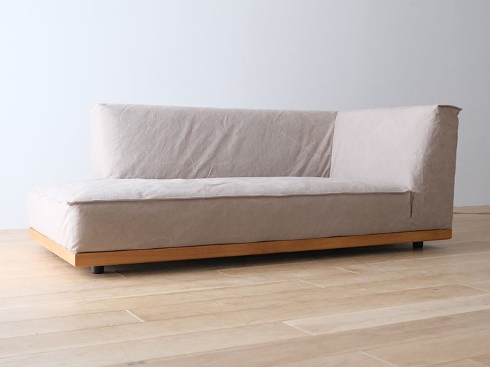 【広松木工/Hiromatsu Furniture / GOODS】のPIATTA / ピアッタ カウチ 168 インテリア・キッズ・メンズ・レディースファッション・服の通販 founy(ファニー) https://founy.com/ イタリア Italy クッション Cushion, Throw Pillow パイピング Piping, Trim Design フラット Flat, Flat Shoes リラックス Relax, Relaxed Fit ルーズ Loose, Oversized ホーム・キャンプ・アウトドア・お取り寄せ Home Living / Home & Lifestyle / Camping Gear / Outdoor Camping 家具・インテリア Home Furniture & Interior. Stylish & Functional Living Spaces その他 インテリア雑貨、家具 Home Decor & Furniture Extras |ID: prp329100004930280 ipo3291000000037002774