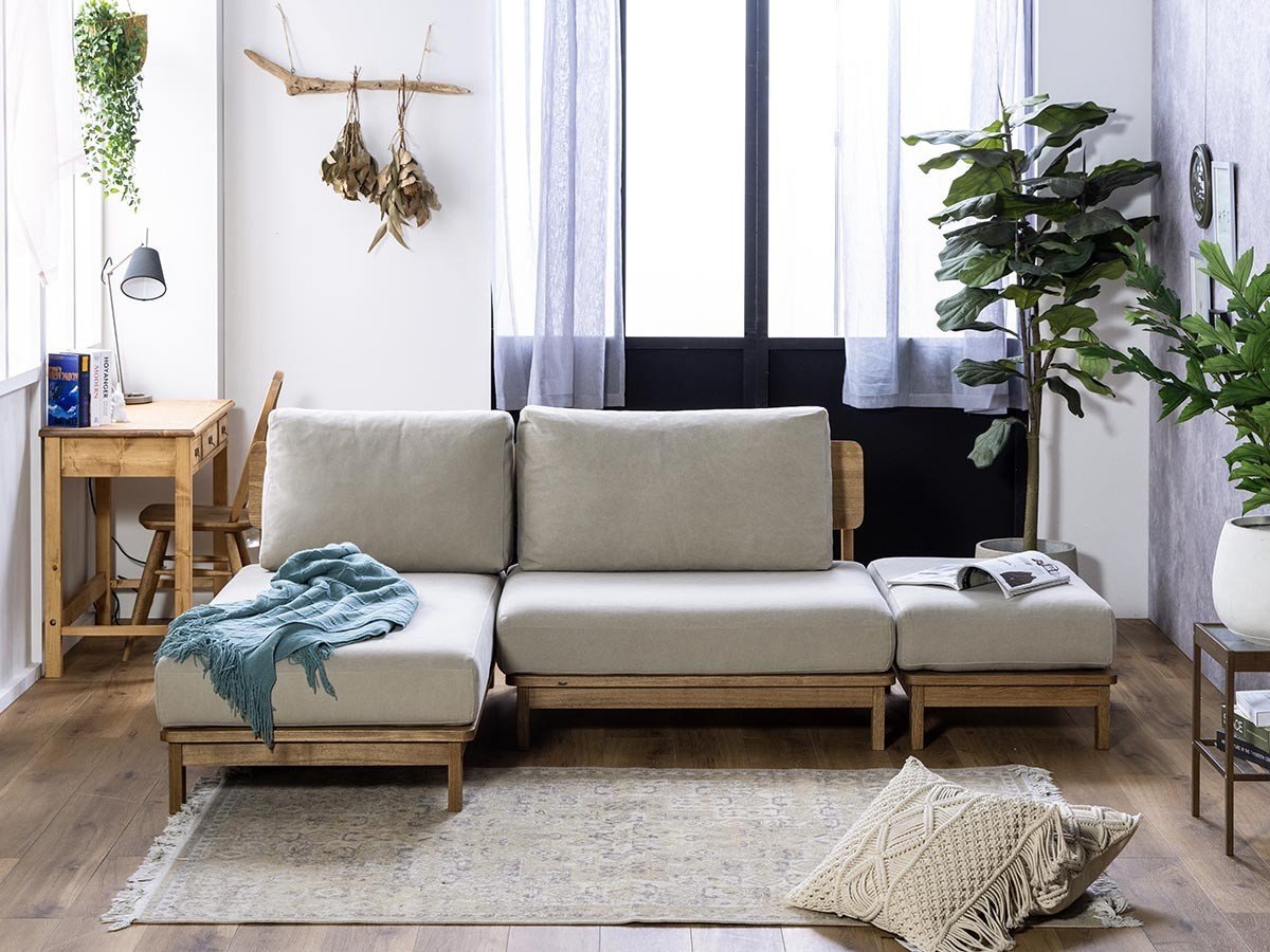 【ノラ/nora / GOODS】のMANNER SMALL COUCH / マナー ソファ スモールカウチ インテリア・キッズ・メンズ・レディースファッション・服の通販 founy(ファニー) 　クッション　Cushion, Throw Pillow　スマート　Smart, Elegant　フェザー　Feather, Feather Detail　フレーム　Frame, Outline　ロング　Long, Long-Length　ホーム・キャンプ・アウトドア・お取り寄せ　Home Living / Home & Lifestyle / Camping Gear / Outdoor Camping　家具・インテリア　Home Furniture & Interior. Stylish & Functional Living Spaces　その他 インテリア雑貨、家具　Home Decor & Furniture Extras　同シリーズの「オットマン」と組み合わせてお使いいただけます。|ID: prp329100004930507 ipo3291000000037005397