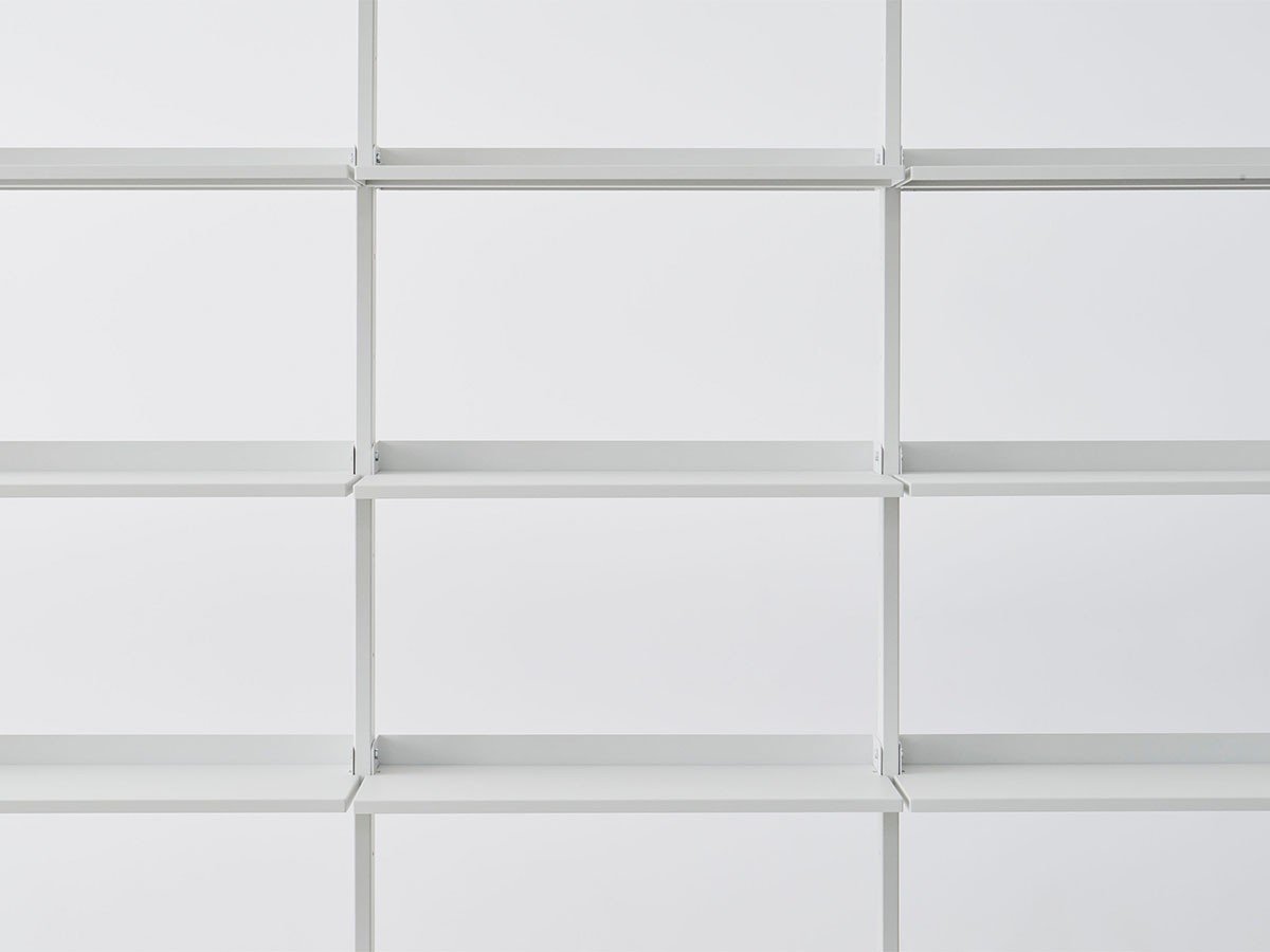 【スティール/stiiilll / GOODS】のShelf double 8plate pegboard set / シェルフ 2台 8段 + ペグボード セット インテリア・キッズ・メンズ・レディースファッション・服の通販 founy(ファニー) 　スリム　Slim, Slim Fit　フォルム　Silhouette, Form　フレーム　Frame, Outline　プレート　Plate, Dish　モダン　Modern, Contemporary　ホーム・キャンプ・アウトドア・お取り寄せ　Home Living / Home & Lifestyle / Camping Gear / Outdoor Camping　家具・インテリア　Home Furniture & Interior. Stylish & Functional Living Spaces　収納家具・キャビネット　Storage Furniture　シェルフ・オープンラック・収納棚　Open Shelf Rack　ホワイト|ID: prp329100004930601 ipo3291000000037006388