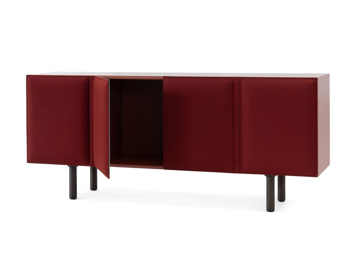 【マジス/MAGIS / GOODS】のTACITO SIDEBOARD / タチト サイドボード インテリア・キッズ・メンズ・レディースファッション・服の通販 founy(ファニー) 　イタリア　Italy　ファブリック　Fabric, Textile　マグネット　Magnet, Magnetic Closure　ミラノ　Milano Style, Italian-Inspired　ホーム・キャンプ・アウトドア・お取り寄せ　Home Living / Home & Lifestyle / Camping Gear / Outdoor Camping　家具・インテリア　Home Furniture & Interior. Stylish & Functional Living Spaces　収納家具・キャビネット　Storage Furniture　サイドボード・リビング収納　Cabinet / Storage Cabinet　本体(扉)ボルドー(ボルドー / ライトグリーン)|ID: prp329100004930848 ipo3291000000037008532