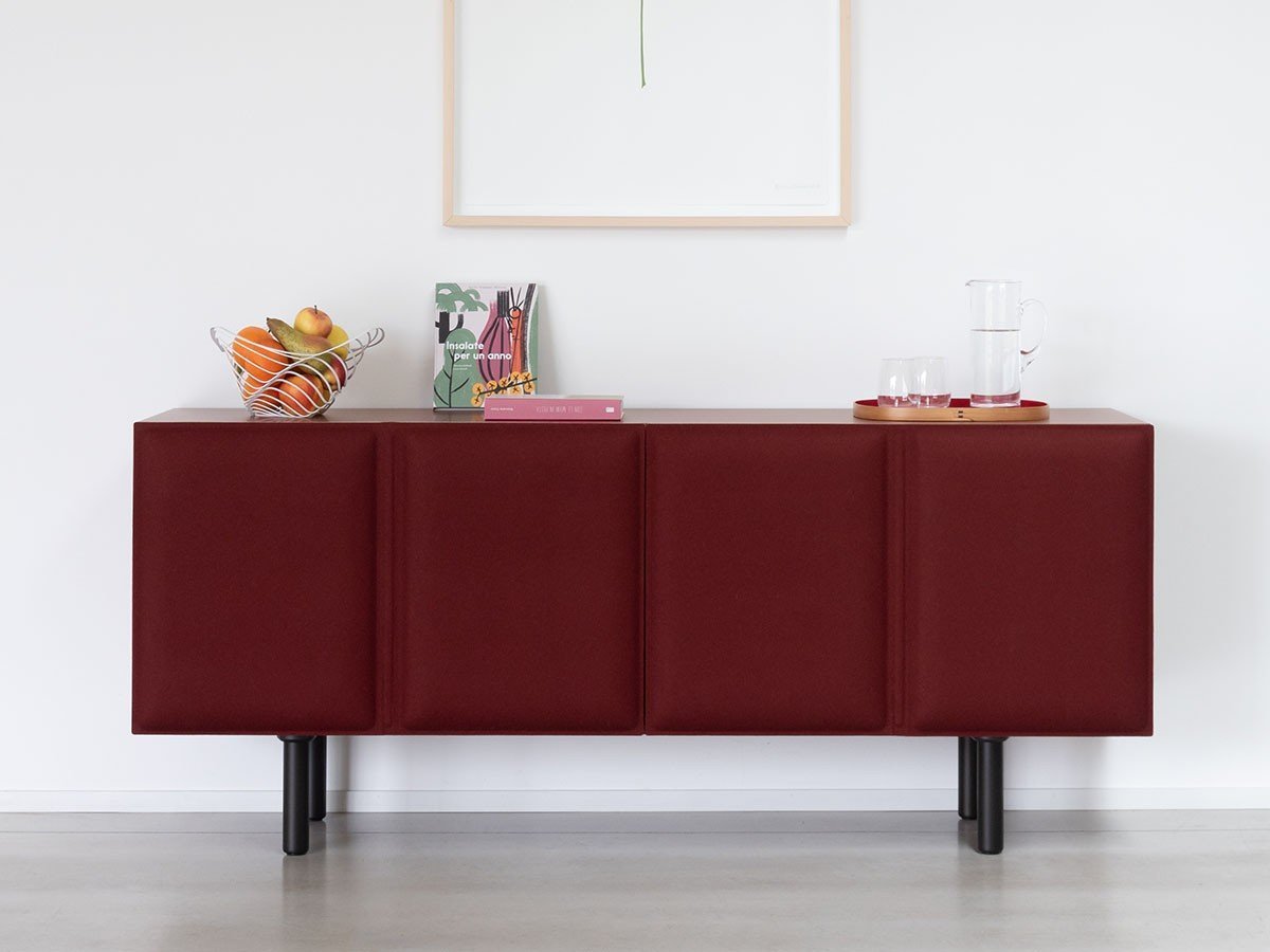 【マジス/MAGIS / GOODS】のTACITO SIDEBOARD / タチト サイドボード インテリア・キッズ・メンズ・レディースファッション・服の通販 founy(ファニー) 　イタリア　Italy　ファブリック　Fabric, Textile　マグネット　Magnet, Magnetic Closure　ミラノ　Milano Style, Italian-Inspired　ホーム・キャンプ・アウトドア・お取り寄せ　Home Living / Home & Lifestyle / Camping Gear / Outdoor Camping　家具・インテリア　Home Furniture & Interior. Stylish & Functional Living Spaces　収納家具・キャビネット　Storage Furniture　サイドボード・リビング収納　Cabinet / Storage Cabinet　本体(扉)ボルドー(ボルドー / ライトグリーン)|ID: prp329100004930848 ipo3291000000037008536