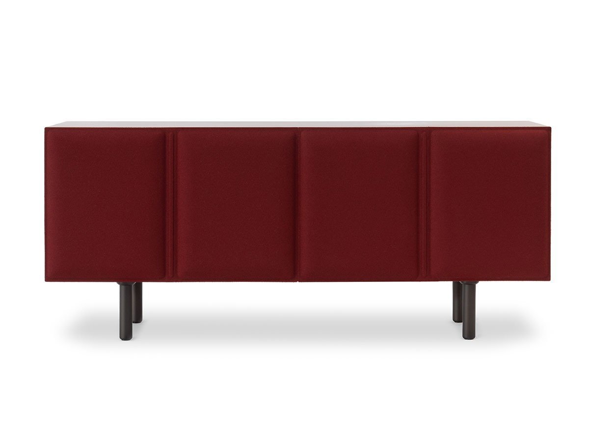 【マジス/MAGIS / GOODS】のTACITO SIDEBOARD / タチト サイドボード インテリア・キッズ・メンズ・レディースファッション・服の通販 founy(ファニー) 　イタリア　Italy　ファブリック　Fabric, Textile　マグネット　Magnet, Magnetic Closure　ミラノ　Milano Style, Italian-Inspired　ホーム・キャンプ・アウトドア・お取り寄せ　Home Living / Home & Lifestyle / Camping Gear / Outdoor Camping　家具・インテリア　Home Furniture & Interior. Stylish & Functional Living Spaces　収納家具・キャビネット　Storage Furniture　サイドボード・リビング収納　Cabinet / Storage Cabinet　本体(扉)ボルドー(ボルドー / ライトグリーン)|ID: prp329100004930848 ipo3291000000037008542