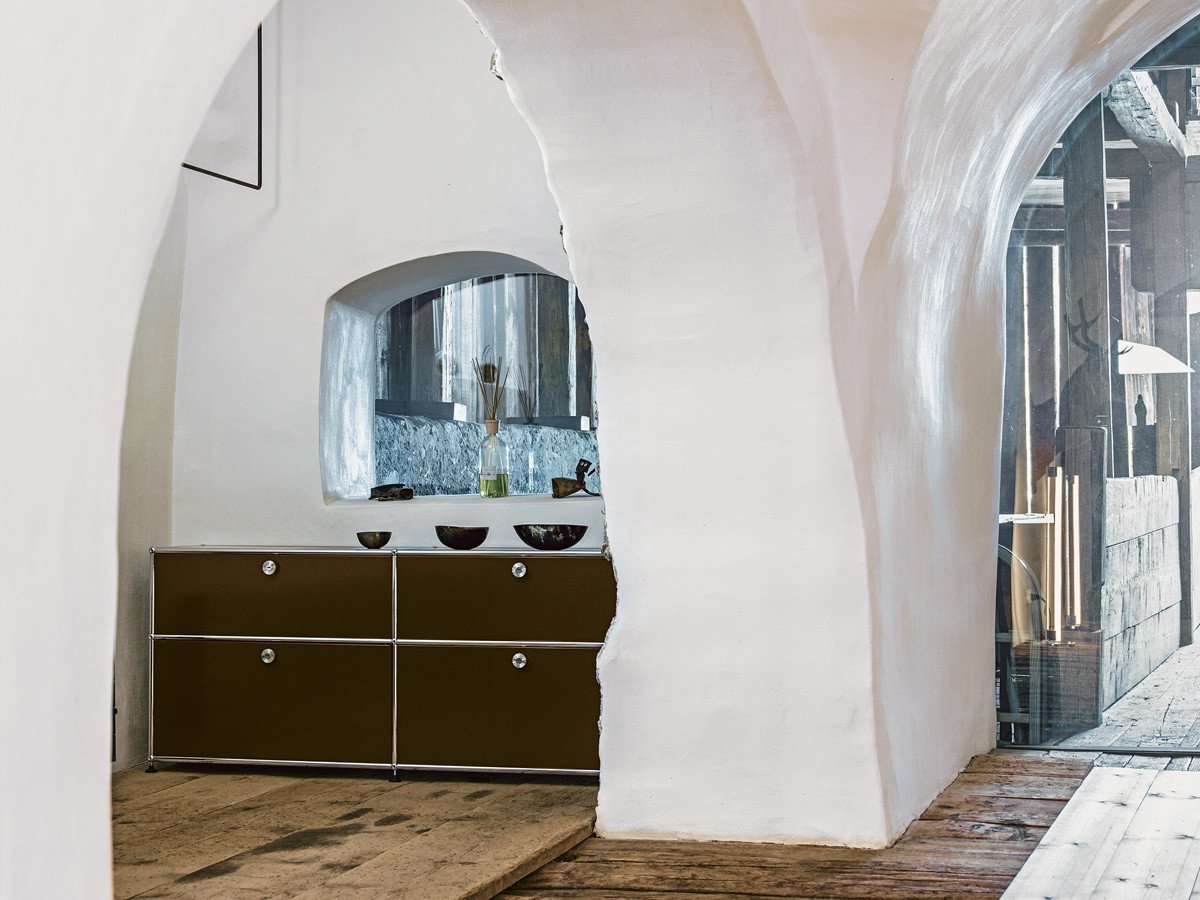 【ユーエスエム/USM / GOODS】のUSM Haller Sideboard / USMハラー サイドボード W / D / H:1523 / 373 / 740mm ドロップダウンドア × 4 インテリア・キッズ・メンズ・レディースファッション・服の通販 founy(ファニー) 　コレクション　Collection, Seasonal Line　シンプル　Simple, Minimal　ダウン　Down, Puffer　テーブル　Table, Dining Table　デスク　Desk, Work Desk　ドロップ　Drop Shoulder, Dropped Style　ニューヨーク　New York, NYC Style　バランス　Balance, Style Balance　ボックス　Boxy, Box Shape　ホーム・キャンプ・アウトドア・お取り寄せ　Home Living / Home & Lifestyle / Camping Gear / Outdoor Camping　家具・インテリア　Home Furniture & Interior. Stylish & Functional Living Spaces　収納家具・キャビネット　Storage Furniture　サイドボード・リビング収納　Cabinet / Storage Cabinet　参考イメージ|ID: prp329100004930963 ipo3291000000037009523