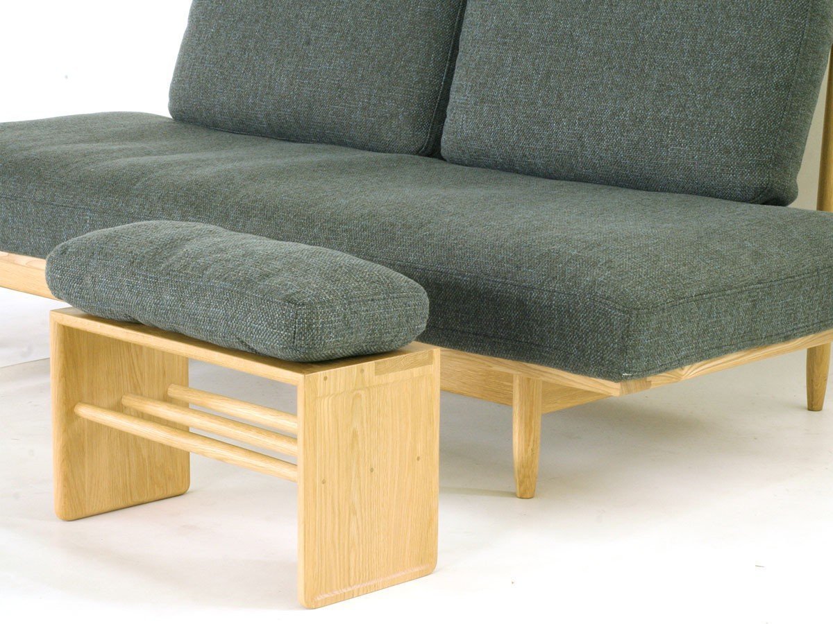 【フライミー ジャパン スタイル/FLYMEe Japan-Style / GOODS】のSIDE TABLE / サイド テーブル #111520 インテリア・キッズ・メンズ・レディースファッション・服の通販 founy(ファニー) 　送料無料　Free Shipping　スマート　Smart, Elegant　スリム　Slim, Slim Fit　テーブル　Table, Dining Table　ホーム・キャンプ・アウトドア・お取り寄せ　Home Living / Home & Lifestyle / Camping Gear / Outdoor Camping　家具・インテリア　Home Furniture & Interior. Stylish & Functional Living Spaces　テーブル　Dining, Coffee & Side Tables　サイドテーブル・ナイトテーブル　Side & End Tables　ホーム・キャンプ・アウトドア・お取り寄せ　Home Living / Home & Lifestyle / Camping Gear / Outdoor Camping　家具・インテリア　Home Furniture & Interior. Stylish & Functional Living Spaces　収納家具・キャビネット　Storage Furniture　シェルフ・オープンラック・収納棚　Open Shelf Rack　ホーム・キャンプ・アウトドア・お取り寄せ　Home Living / Home & Lifestyle / Camping Gear / Outdoor Camping　家具・インテリア　Home Furniture & Interior. Stylish & Functional Living Spaces　収納家具・キャビネット　Storage Furniture　本棚・マガジンスタンド　Bookshelf/Magazine Rack　同シリーズの「ピロークッション」を置くことで、簡易的な足置きとしてもお使いになれます。|ID: prp329100004931007 ipo3291000000037009844