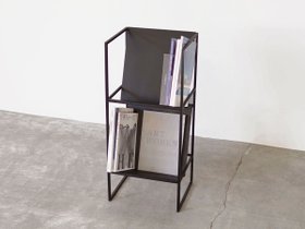 【ライフファニチャー/LIFE FURNITURE / GOODS】のSL IRON MAGAZINE RACK / SL アイアン マガジンラック 人気、トレンドファッション・服の通販 founy(ファニー) 送料無料 Free Shipping おすすめ Recommended / Our Picks シンプル Simple, Minimal 雑誌 Magazine, Fashion Magazine ホーム・キャンプ・アウトドア・お取り寄せ Home Living / Home & Lifestyle / Camping Gear / Outdoor Camping 家具・インテリア Home Furniture & Interior. Stylish & Functional Living Spaces 収納家具・キャビネット Storage Furniture シェルフ・オープンラック・収納棚 Open Shelf Rack ホーム・キャンプ・アウトドア・お取り寄せ Home Living / Home & Lifestyle / Camping Gear / Outdoor Camping 家具・インテリア Home Furniture & Interior. Stylish & Functional Living Spaces 収納家具・キャビネット Storage Furniture 本棚・マガジンスタンド Bookshelf/Magazine Rack |ID:prp329100004931102