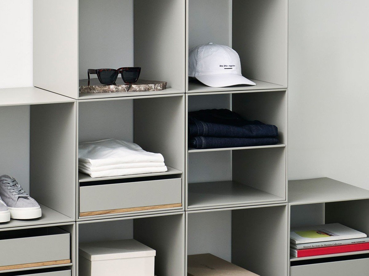 【スティール/stiiilll / GOODS】のBox boardM set / ボックス 仕切りMセット インテリア・キッズ・メンズ・レディースファッション・服の通販 founy(ファニー) 　送料無料　Free Shipping　シンプル　Simple, Minimal　ボックス　Boxy, Box Shape　ホーム・キャンプ・アウトドア・お取り寄せ　Home Living / Home & Lifestyle / Camping Gear / Outdoor Camping　家具・インテリア　Home Furniture & Interior. Stylish & Functional Living Spaces　収納家具・キャビネット　Storage Furniture　シェルフ・オープンラック・収納棚　Open Shelf Rack　シェルフボードMはボックスの内部を2分の1に区切ることができる棚板フレームです。|ID: prp329100004931296 ipo3291000000037012651