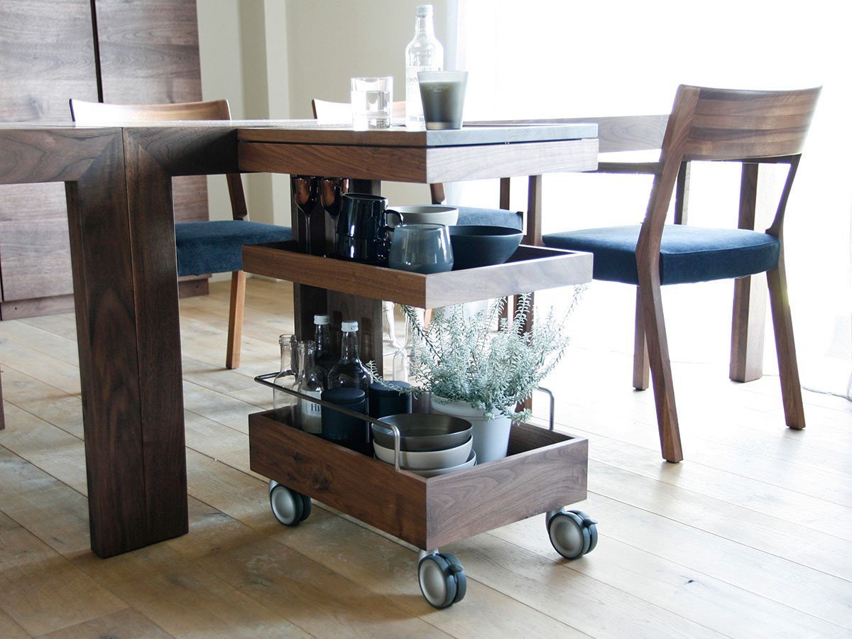 【ヒラシマ/HIRASHIMA / GOODS】のCARAMELLA Dining Table / カラメッラ ダイニングテーブル インテリア・キッズ・メンズ・レディースファッション・服の通販 founy(ファニー) 　テーブル　Table, Dining Table　ホーム・キャンプ・アウトドア・お取り寄せ　Home Living / Home & Lifestyle / Camping Gear / Outdoor Camping　家具・インテリア　Home Furniture & Interior. Stylish & Functional Living Spaces　テーブル　Dining, Coffee & Side Tables　ダイニングテーブル・食卓テーブル　Dining Tables　同シリーズの「ワゴン 035」と高さを揃えているため、天板のスペースが足りないときにはサイドに並べて|ID: prp329100004931399 ipo3291000000037013472