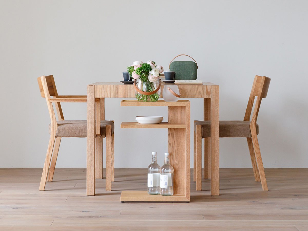 【ヒラシマ/HIRASHIMA / GOODS】のCARAMELLA Dining Table / カラメッラ ダイニングテーブル インテリア・キッズ・メンズ・レディースファッション・服の通販 founy(ファニー) 　テーブル　Table, Dining Table　ホーム・キャンプ・アウトドア・お取り寄せ　Home Living / Home & Lifestyle / Camping Gear / Outdoor Camping　家具・インテリア　Home Furniture & Interior. Stylish & Functional Living Spaces　テーブル　Dining, Coffee & Side Tables　ダイニングテーブル・食卓テーブル　Dining Tables　「サイドテーブル 025」はテーブルの足元にきれいに収まる高さ。|ID: prp329100004931399 ipo3291000000037013478