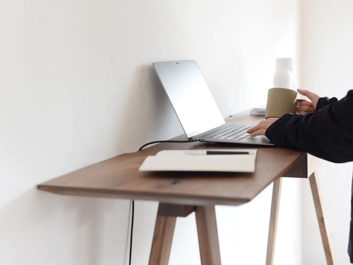 【グリニッチ オリジナル ファニチャー/greeniche original furniture / GOODS】のStand Table 180 / スタンドテーブル 180 インテリア・キッズ・メンズ・レディースファッション・服の通販 founy(ファニー) 　ウッド　Wooden Design　オイル　Body Oil　スタンド　Stand Collar, Upright Stand　スリム　Slim, Slim Fit　テーブル　Table, Dining Table　人気　Popular, Best Seller　おすすめ　Recommended / Our Picks　ホーム・キャンプ・アウトドア・お取り寄せ　Home Living / Home & Lifestyle / Camping Gear / Outdoor Camping　家具・インテリア　Home Furniture & Interior. Stylish & Functional Living Spaces　テーブル　Dining, Coffee & Side Tables　コンソールテーブル・カウンター机　Console & Hallway Tables　「オプション 切り欠き」参考イメージ|ID: prp329100004931455 ipo3291000000037013917