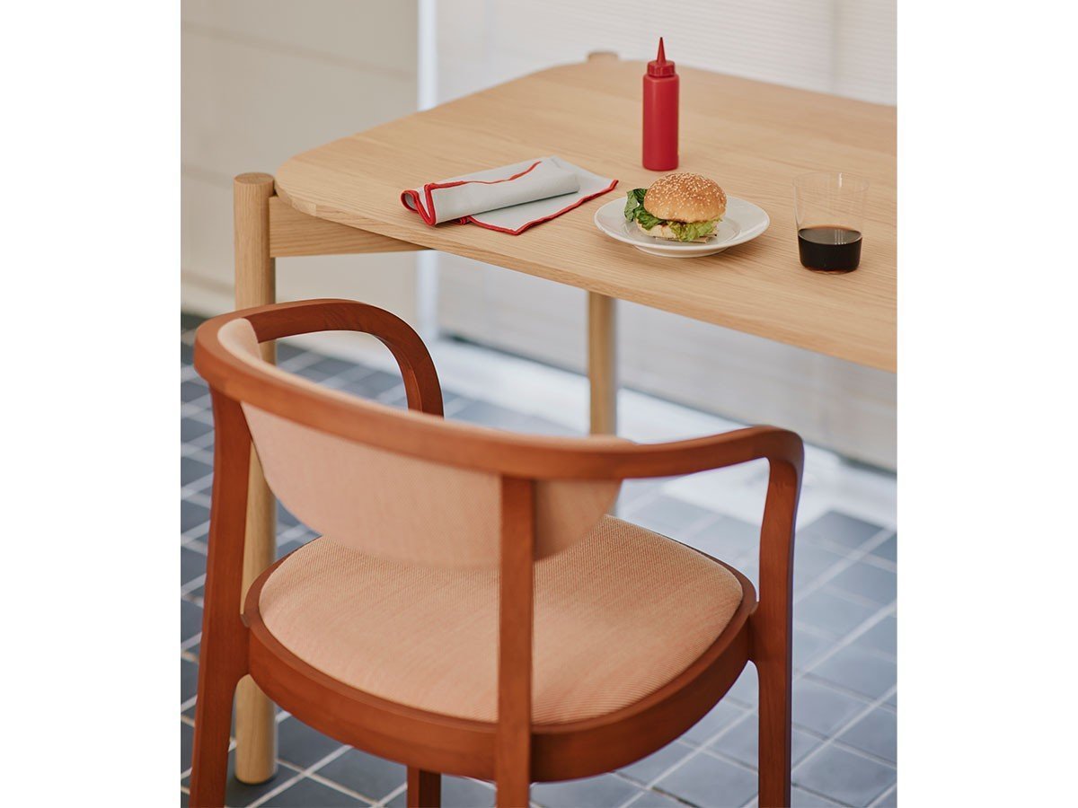 【カリモクニュースタンダード/KARIMOKU NEW STANDARD / GOODS】のCASTOR TABLE 150 / キャストールテーブル 150 インテリア・キッズ・メンズ・レディースファッション・服の通販 founy(ファニー) 　コンパクト　Compact, Small Size　シンプル　Simple, Minimal　テーブル　Table, Dining Table　デスク　Desk, Work Desk　パターン　Pattern, Design Print　おすすめ　Recommended / Our Picks　ホーム・キャンプ・アウトドア・お取り寄せ　Home Living / Home & Lifestyle / Camping Gear / Outdoor Camping　家具・インテリア　Home Furniture & Interior. Stylish & Functional Living Spaces　テーブル　Dining, Coffee & Side Tables　ダイニングテーブル・食卓テーブル　Dining Tables　Photographer:Masaaki Inoue, Bouillon|ID: prp329100004931471 ipo3291000000037014072