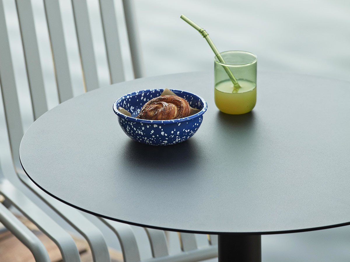 【ヘイ/HAY / GOODS】のPALISSADE CONE TABLE / パリセイド コーンテーブル Φ70 インテリア・キッズ・メンズ・レディースファッション・服の通販 founy(ファニー) 　エレガント 上品　Elegant　コレクション　Collection, Seasonal Line　コンパクト　Compact, Small Size　テーブル　Table, Dining Table　フランス　France, French　ラウンド　Round, Round Neck　ホーム・キャンプ・アウトドア・お取り寄せ　Home Living / Home & Lifestyle / Camping Gear / Outdoor Camping　家具・インテリア　Home Furniture & Interior. Stylish & Functional Living Spaces　テーブル　Dining, Coffee & Side Tables　カフェテーブル・丸型テーブル　Cafe & Bistro Tables　参考商品|ID: prp329100004931519 ipo3291000000037014491