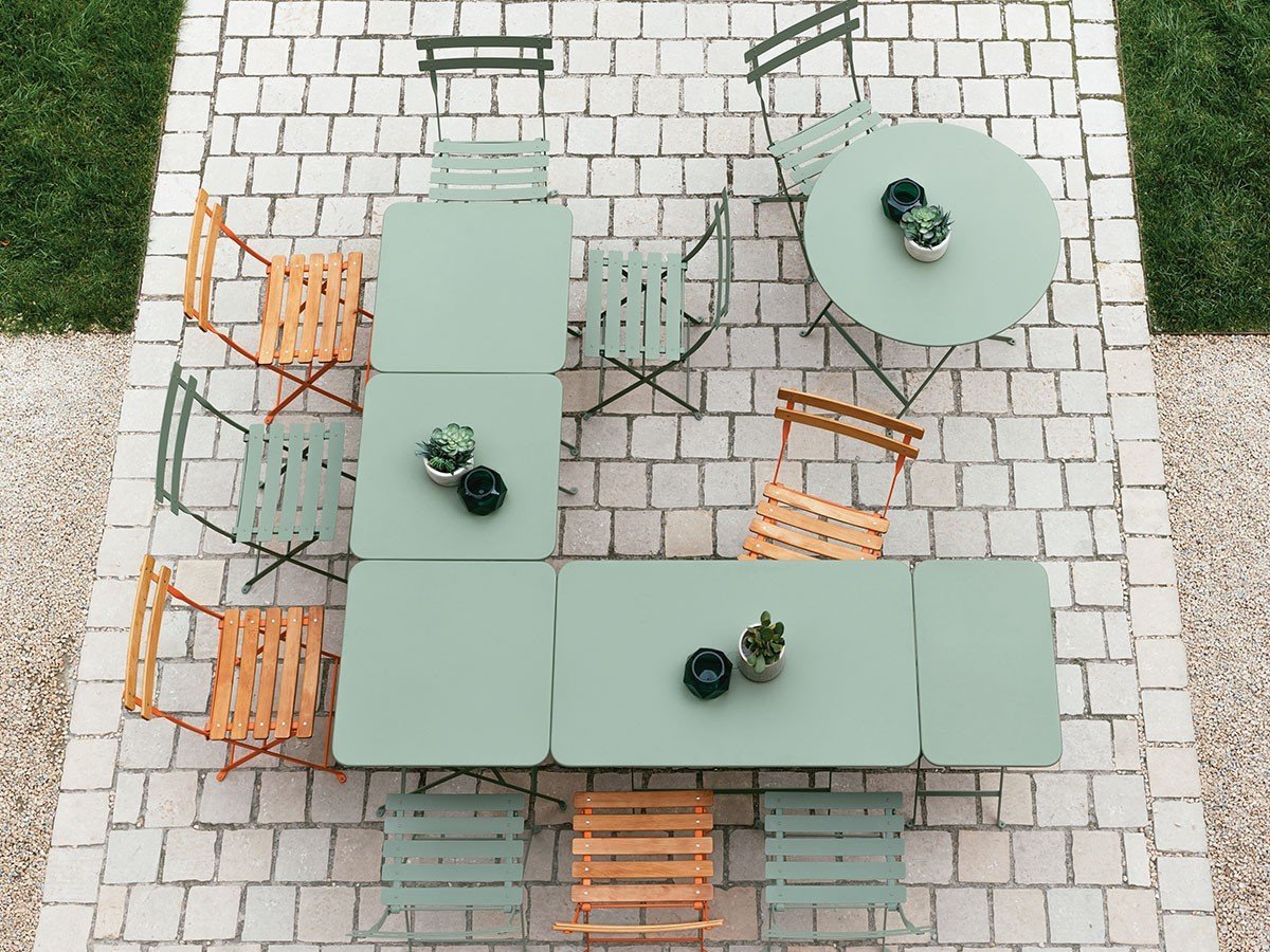 【フェルモブ/Fermob / GOODS】のBISTRO SQUARE TABLE / ビストロ スクエアテーブル 71 インテリア・キッズ・メンズ・レディースファッション・服の通販 founy(ファニー) 　送料無料　Free Shipping　キャップ　Cap, Baseball Cap　コンパクト　Compact, Small Size　コーティング　Coating, Coated Finish　シンプル　Simple, Minimal　スクエア　Square, Square Shape　テーブル　Table, Dining Table　パウダー　Powder, Soft Tone　軽量　Lightweight, Ultra Light　ホーム・キャンプ・アウトドア・お取り寄せ　Home Living / Home & Lifestyle / Camping Gear / Outdoor Camping　家具・インテリア　Home Furniture & Interior. Stylish & Functional Living Spaces　テーブル　Dining, Coffee & Side Tables　カフェテーブル・丸型テーブル　Cafe & Bistro Tables　ホーム・キャンプ・アウトドア・お取り寄せ　Home Living / Home & Lifestyle / Camping Gear / Outdoor Camping　家具・インテリア　Home Furniture & Interior. Stylish & Functional Living Spaces　テーブル　Dining, Coffee & Side Tables　折りたたみテーブル・伸縮テーブル　Folding & Extendable Tables　カクタス|ID: prp329100004932543 ipo3291000000037022175