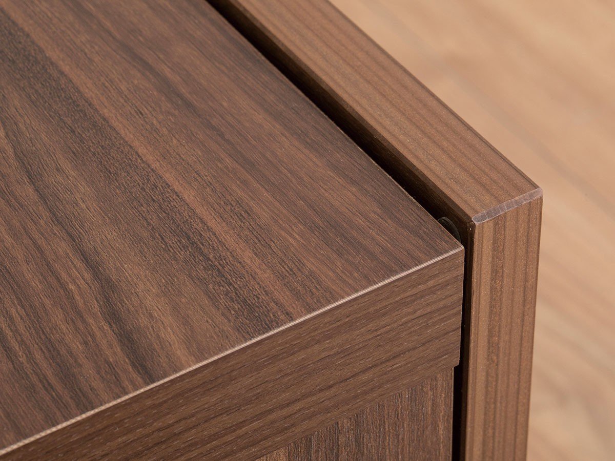 【センス/CENCE / GOODS】のTV BOARD / テレビボード ガラス扉・引出し 幅180cm インテリア・キッズ・メンズ・レディースファッション・服の通販 founy(ファニー) 　ガラス　Glass, Glassware　フレーム　Frame, Outline　ホーム・キャンプ・アウトドア・お取り寄せ　Home Living / Home & Lifestyle / Camping Gear / Outdoor Camping　家具・インテリア　Home Furniture & Interior. Stylish & Functional Living Spaces　テレビボード・テレビ台　TV Cabinets & Consoles　テレビ台・TVボード　Tv Board　扉上部に天面よりも高さを持たせることで手掛けとなり、開閉しやすくしています。|ID: prp329100004932578 ipo3291000000037022404