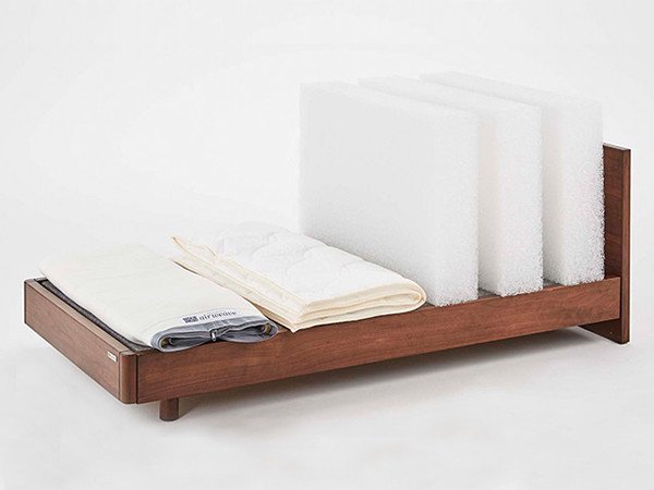 【エアウィーヴ/airweave / GOODS】のairweave bedmattress S03 / エアウィーヴ ベッドマットレス S03 インテリア・キッズ・メンズ・レディースファッション・服の通販 founy(ファニー) 　洗える　Machine Washable　冬　Winter / This Winter　夏　Summer　ホーム・キャンプ・アウトドア・お取り寄せ　Home Living / Home & Lifestyle / Camping Gear / Outdoor Camping　家具・インテリア　Home Furniture & Interior. Stylish & Functional Living Spaces　その他 インテリア雑貨、家具　Home Decor & Furniture Extras　中材が3分割になっているため、移動やメンテナンスも簡単です。|ID: prp329100004938838 ipo3291000000037060653