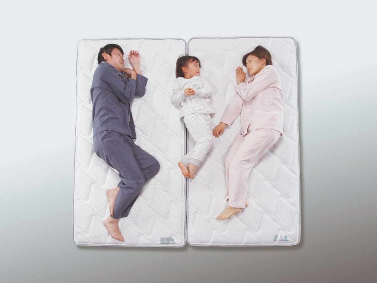 【フランスベッド/FRANCE BED / GOODS】のLife Treatment Mattress LT-Lex3 / ライフトリートメント マットレス LT-Lex3 ソフト インテリア・キッズ・メンズ・レディースファッション・服の通販 founy(ファニー) 　クッション　Cushion, Throw Pillow　抗菌　Antibacterial, Bacteria-Resistant　スプリング　Spring, Spring Collection　バランス　Balance, Style Balance　フィット　Fit, Slim Fit　ホーム・キャンプ・アウトドア・お取り寄せ　Home Living / Home & Lifestyle / Camping Gear / Outdoor Camping　家具・インテリア　Home Furniture & Interior. Stylish & Functional Living Spaces　その他 インテリア雑貨、家具　Home Decor & Furniture Extras　プロ・ウォール|マットレス2台を並べてご使用の際も、つぎ目をしっかり支えます。|ID: prp329100004938865 ipo3291000000037060884