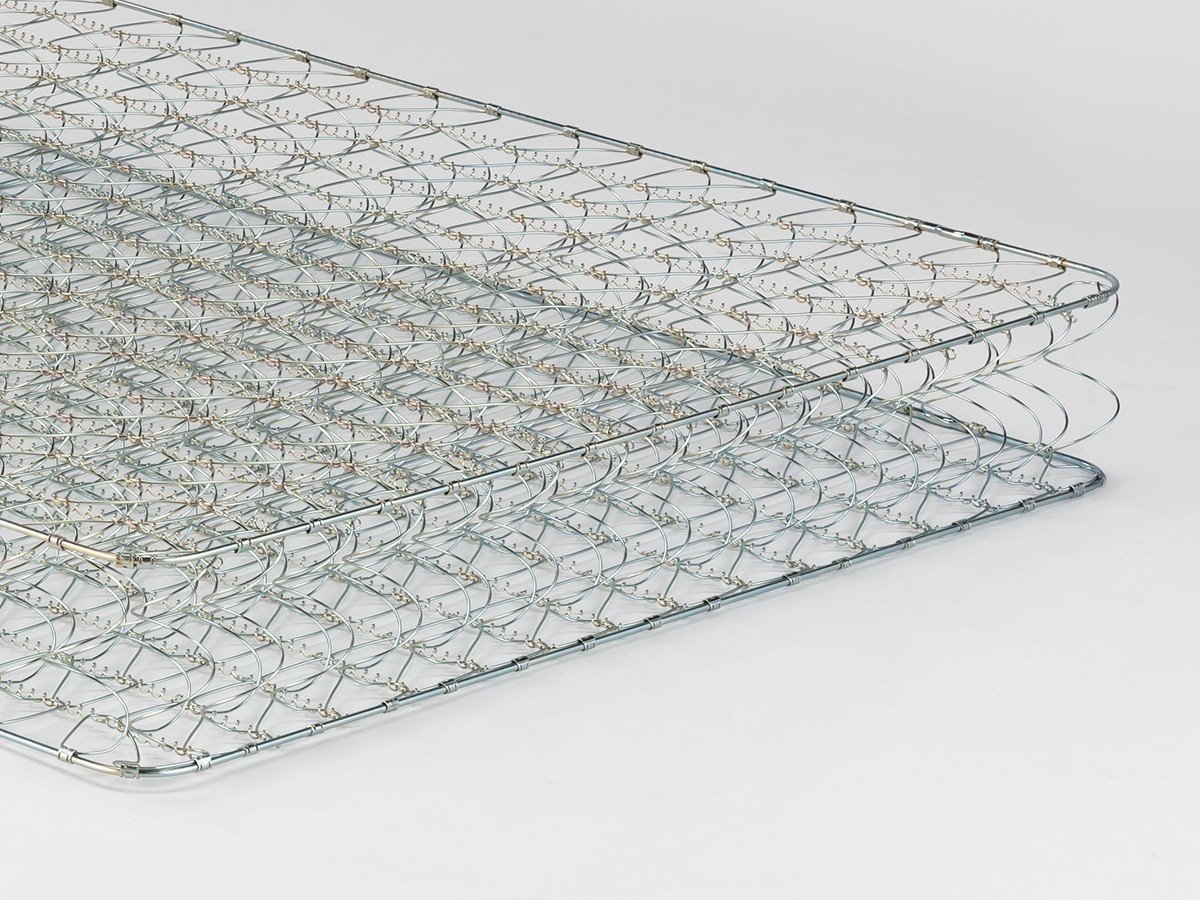 【フランスベッド/FRANCE BED / GOODS】のLife Treatment Mattress LT-9000 / ライフトリートメント マットレス LT-9000 ミディアムソフト インテリア・キッズ・メンズ・レディースファッション・服の通販 founy(ファニー) 　クッション　Cushion, Throw Pillow　抗菌　Antibacterial, Bacteria-Resistant　スプリング　Spring, Spring Collection　ホーム・キャンプ・アウトドア・お取り寄せ　Home Living / Home & Lifestyle / Camping Gear / Outdoor Camping　家具・インテリア　Home Furniture & Interior. Stylish & Functional Living Spaces　その他 インテリア雑貨、家具　Home Decor & Furniture Extras　本商品の硬さは「ミディアムソフト」です。高密度連続スプリング|しなやかに身体をサポー|ID: prp329100004938880 ipo3291000000037061032